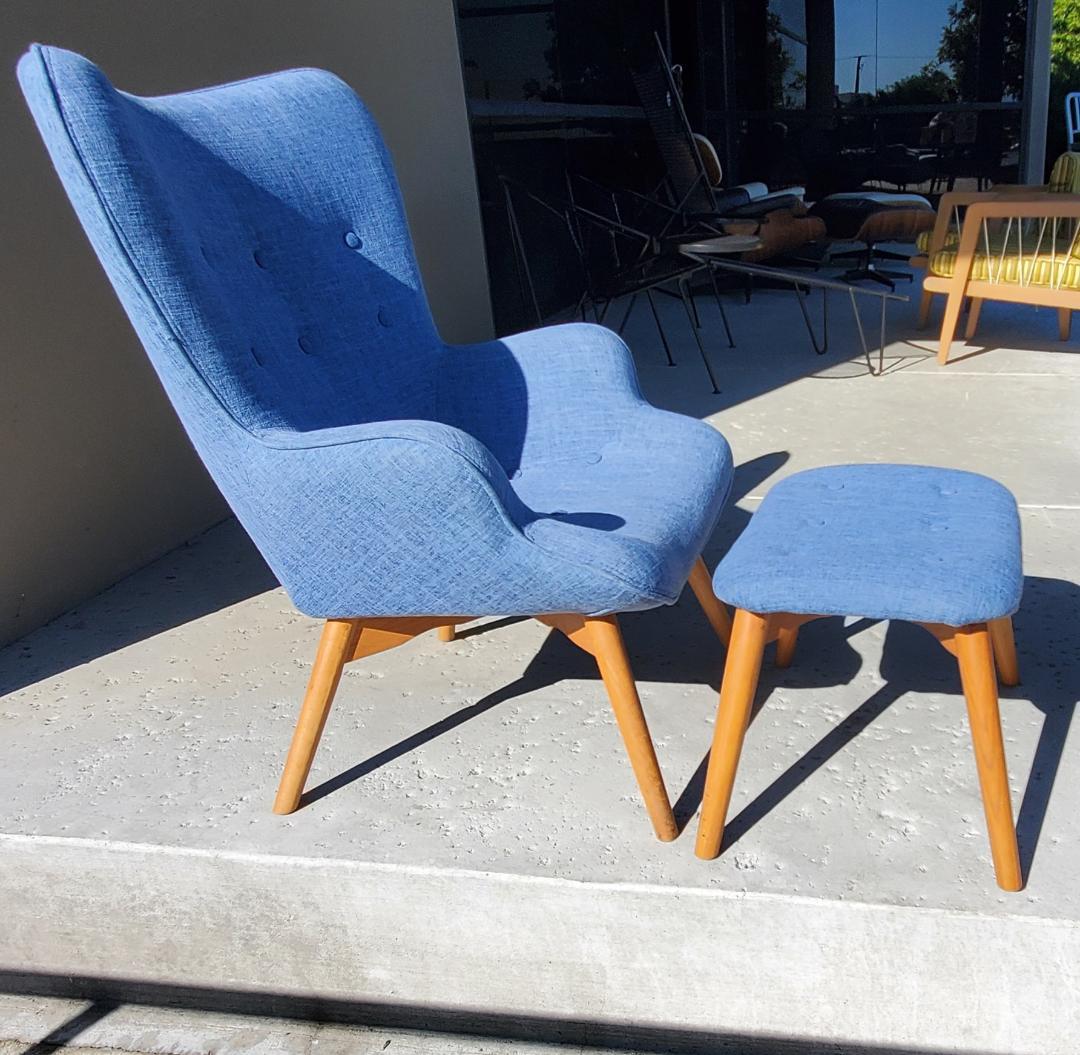 Unknown Modern Upholstered Lounge Chair With Matching Footstool / Ottoman. For Sale