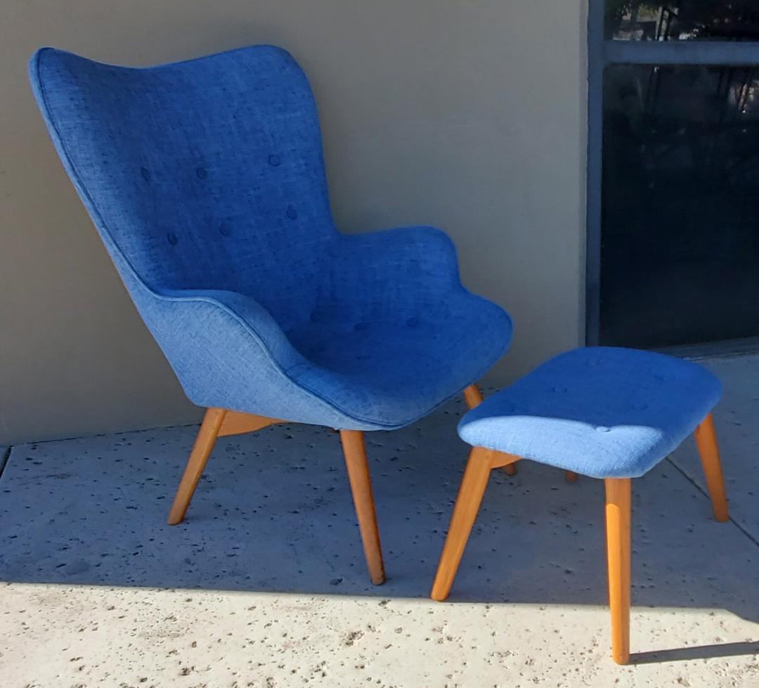 20th Century Modern Upholstered Lounge Chair With Matching Footstool / Ottoman. For Sale