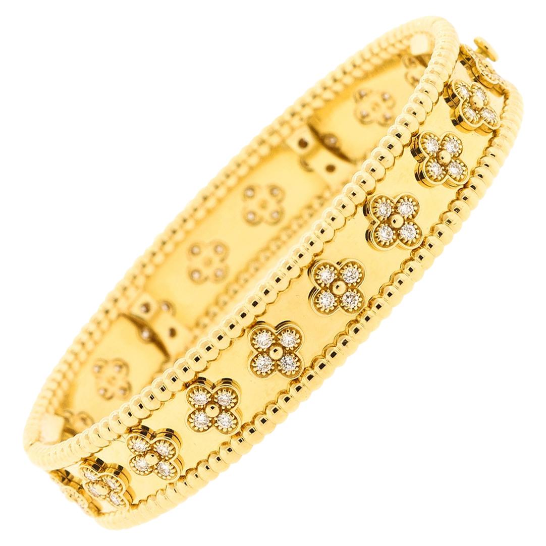 Modern Van Cleef & Arpels 18 Karat Yellow Gold Diamond Perlee Bangle Bracelet