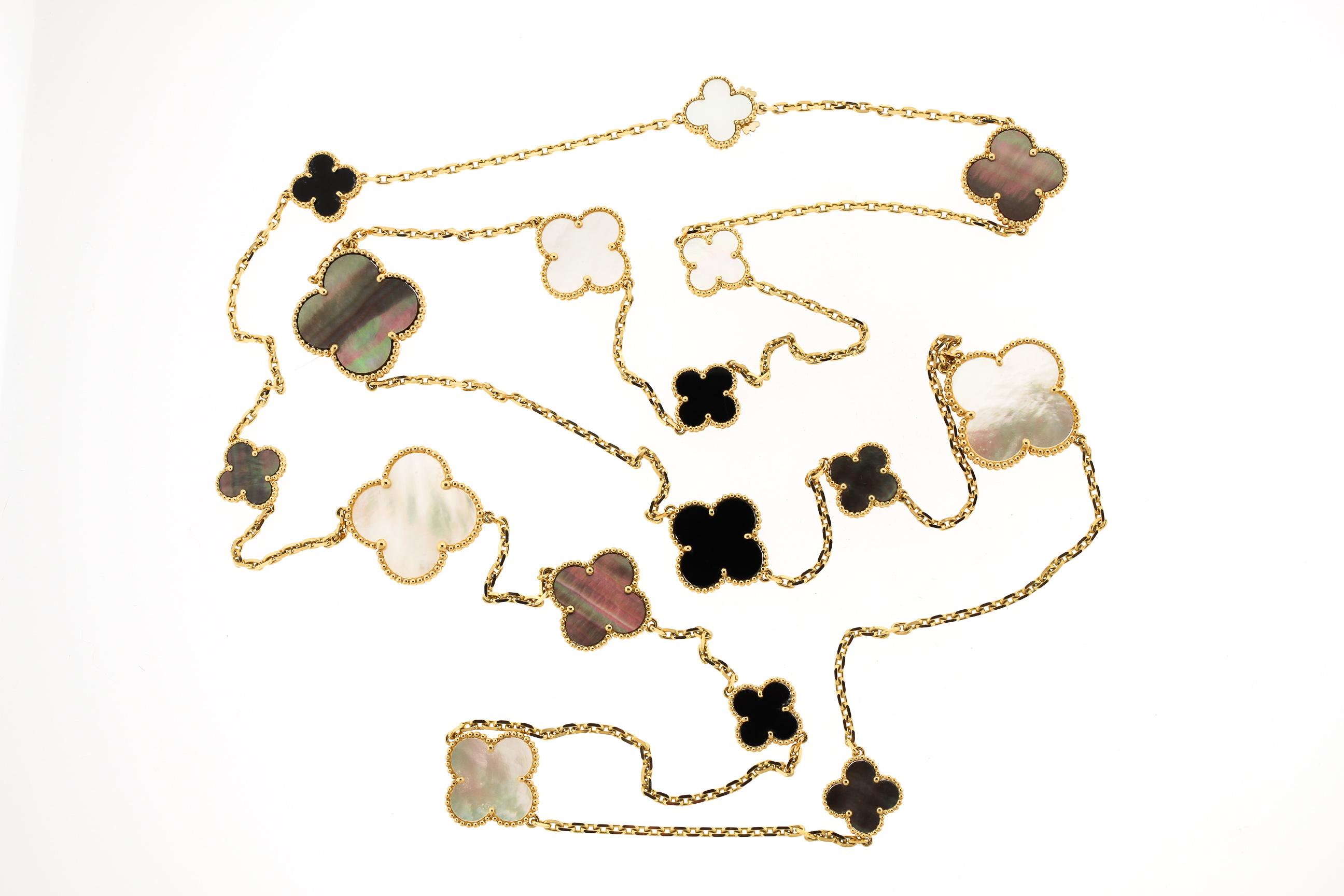 Women's or Men's Modern Van Cleef & Arpels Mother of Pearl Onyx 18k Gold Magic Alhambra Necklace