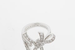 Modern Van Cleef & Arpels Ruban White Gold Diamond Ring