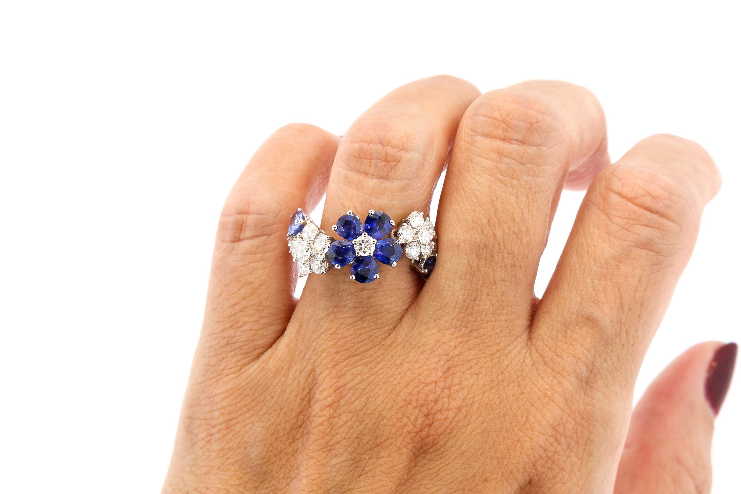 Women's or Men's Modern Van Cleef & Arpels Sapphire Diamond Folie Des Pres Collection Ring