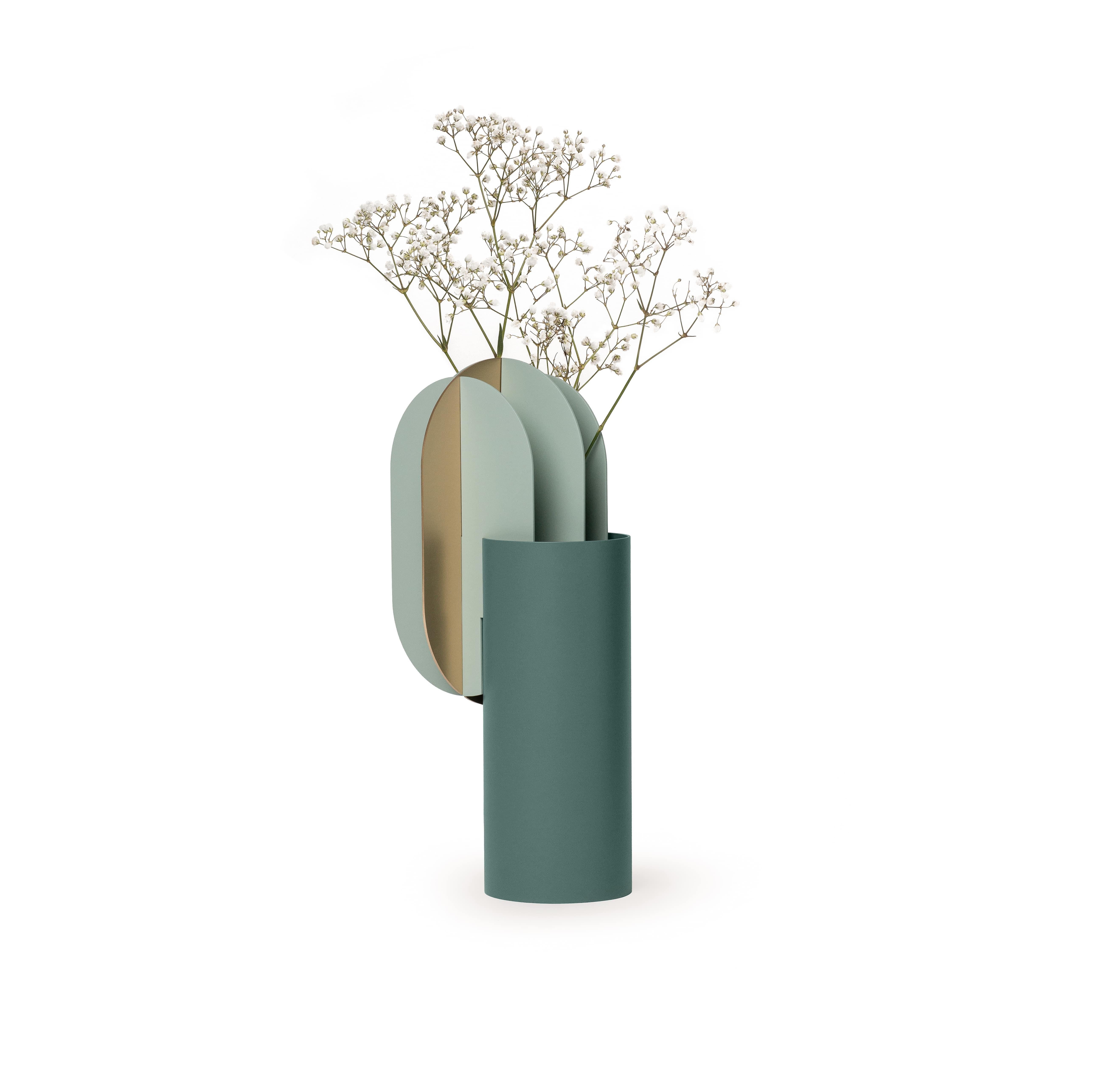 Contemporary Modern Vase Gabo CS9 by Noom in Brass and Steel For Sale
