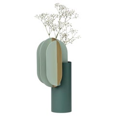 Moderne Vase Gabo CS9 von Noom aus Messing und Stahl