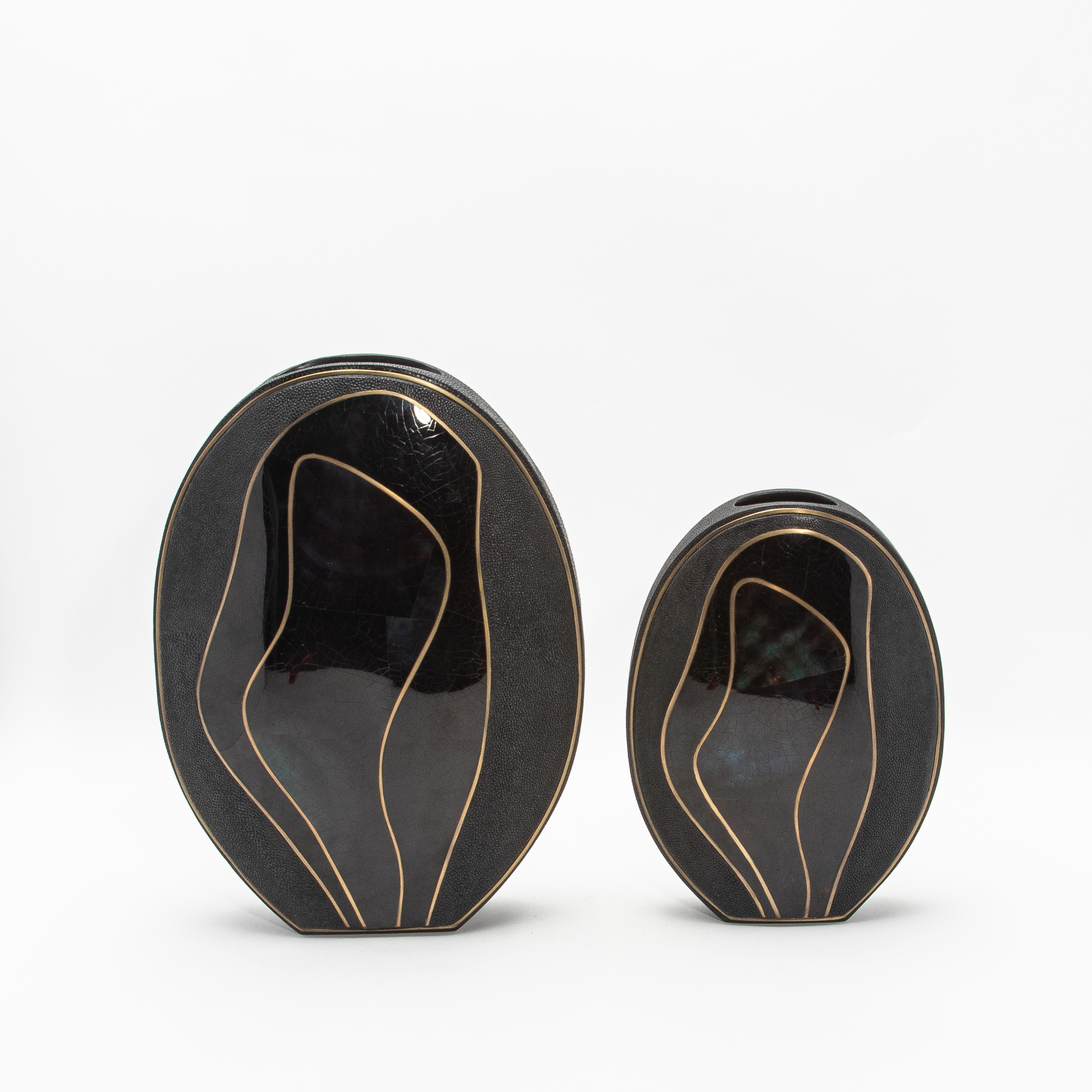 Modern Vase in Shagreen with Black Shell and Brass Details by R&Y Augousti For Sale 3