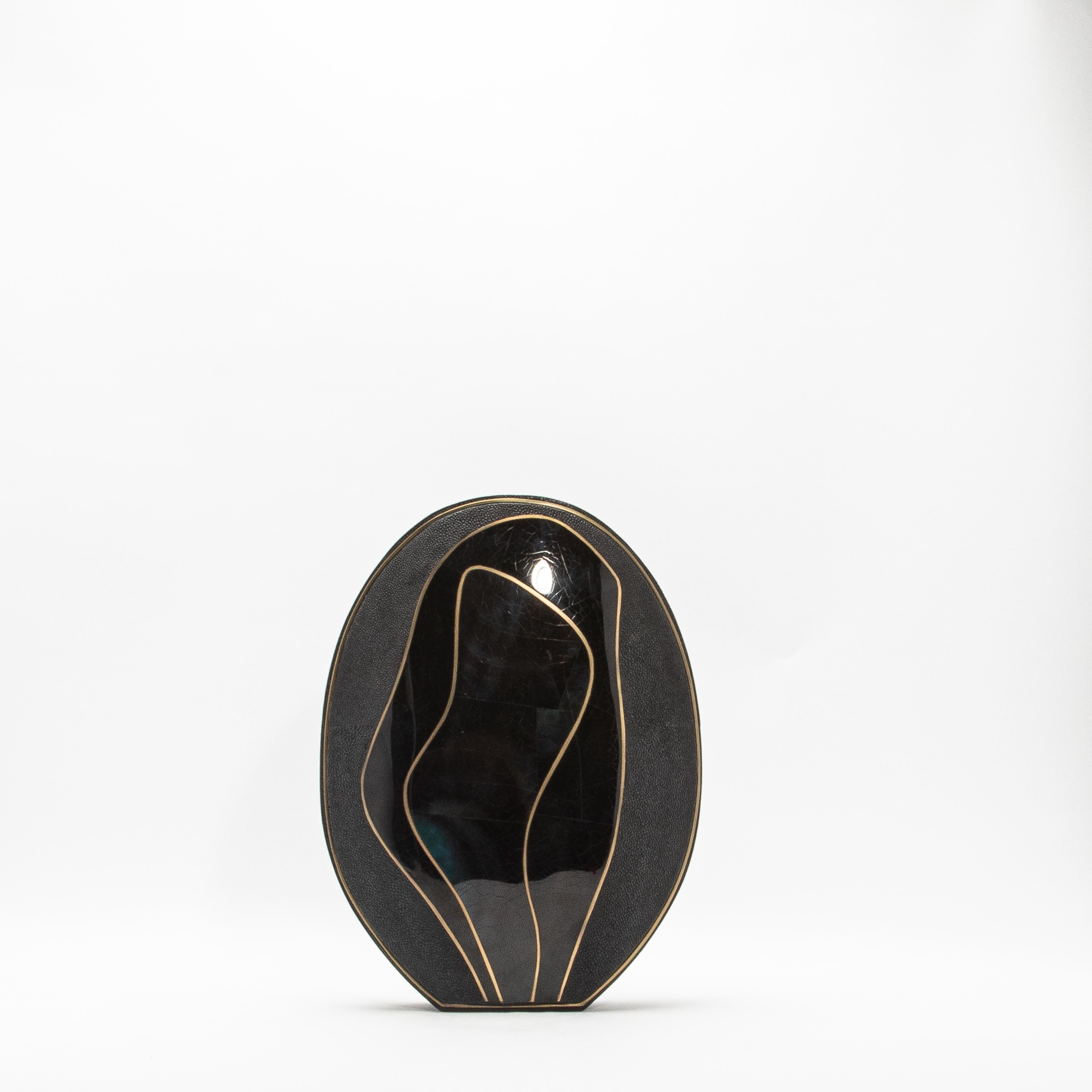 Modern Vase in Shagreen with Black Shell and Brass Details by R&Y Augousti In New Condition For Sale In West Hollywood, CA