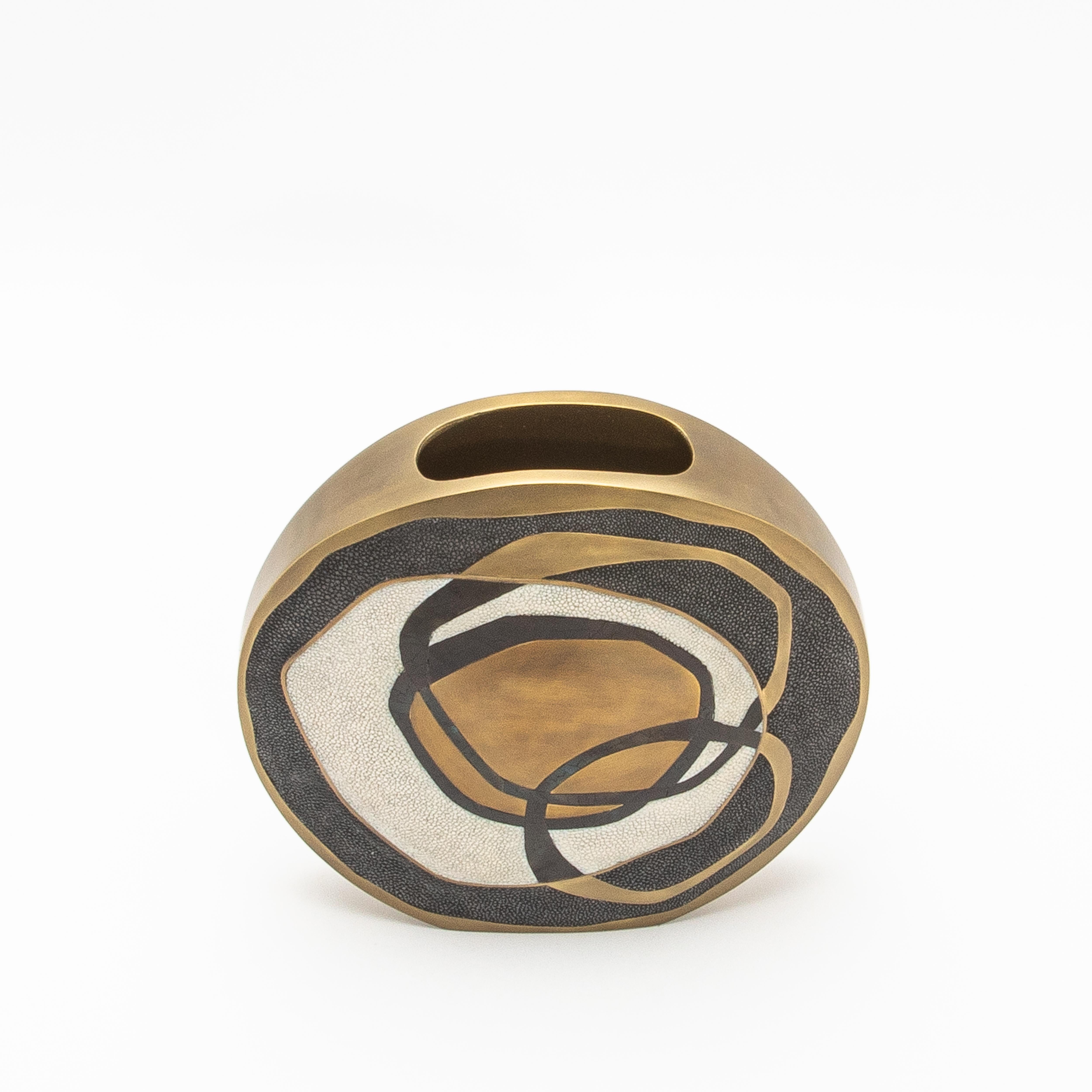 Modern Vase in Shagreen with Shell and Brass Details by R&Y Augousti For Sale 3