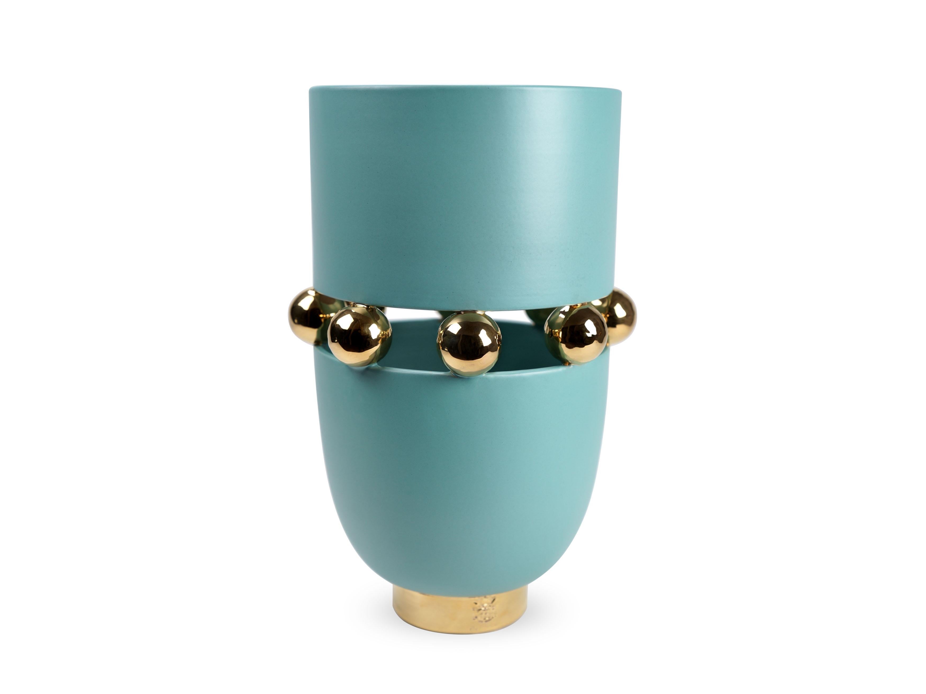 Moderne Vase, mattes Aquamarin in mattem Finish, Kugeln aus 24-karätigem Gold, handgefertigt, Italien im Angebot 1