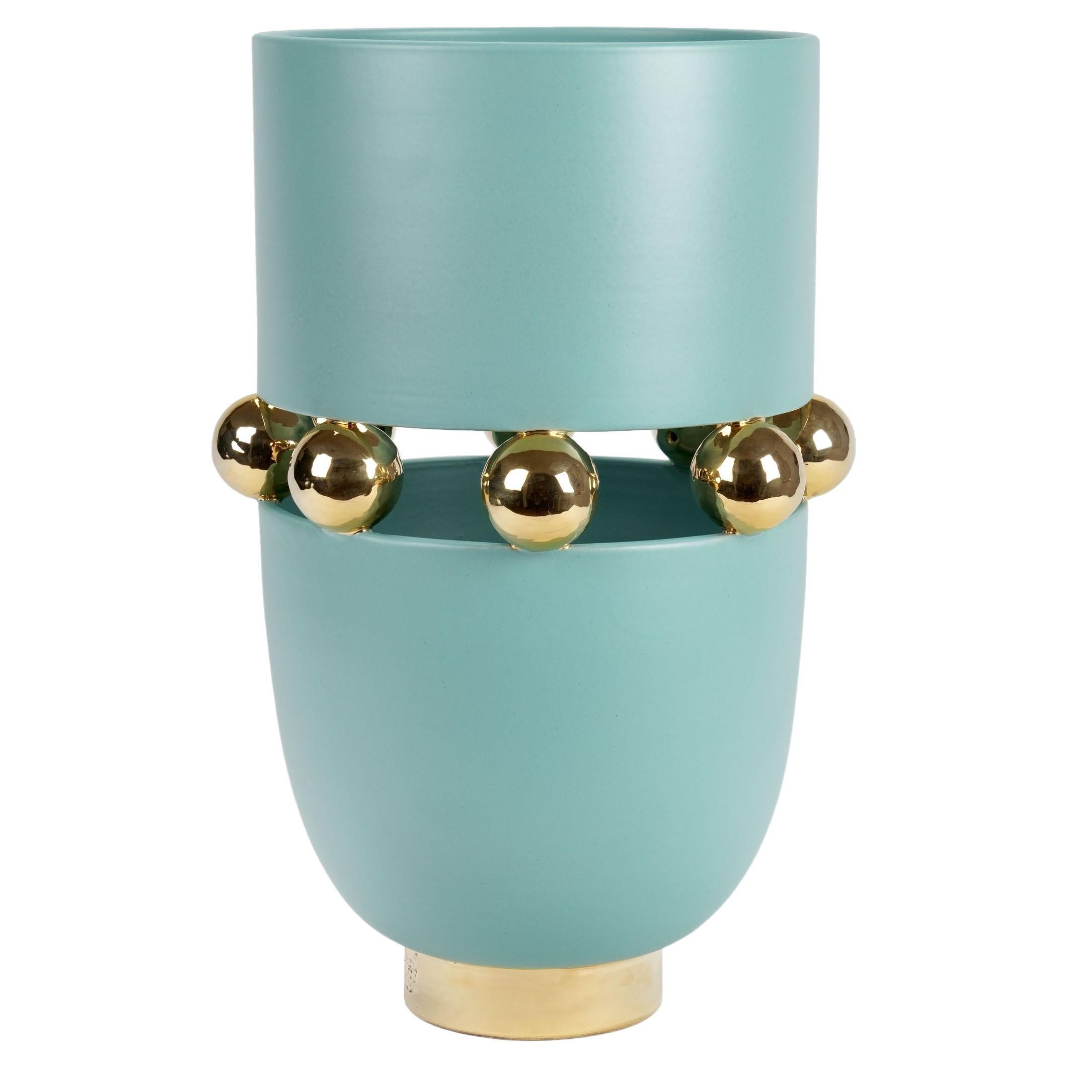 Moderne Vase, mattes Aquamarin in mattem Finish, Kugeln aus 24-karätigem Gold, handgefertigt, Italien im Angebot