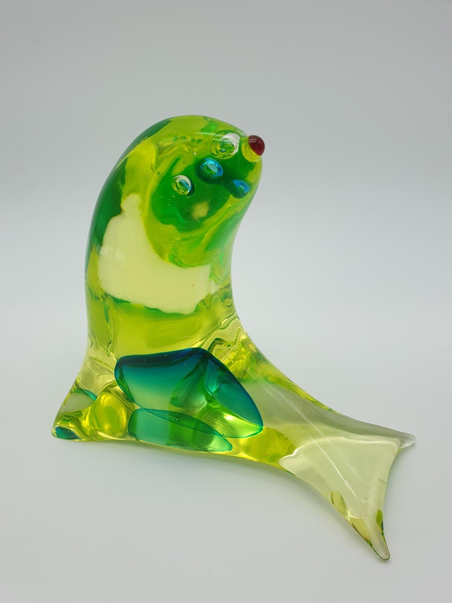Italian Modern Vaseline Murano Glass Seal by Gino Cenedese E Figlio, Da Ros, 1960s For Sale