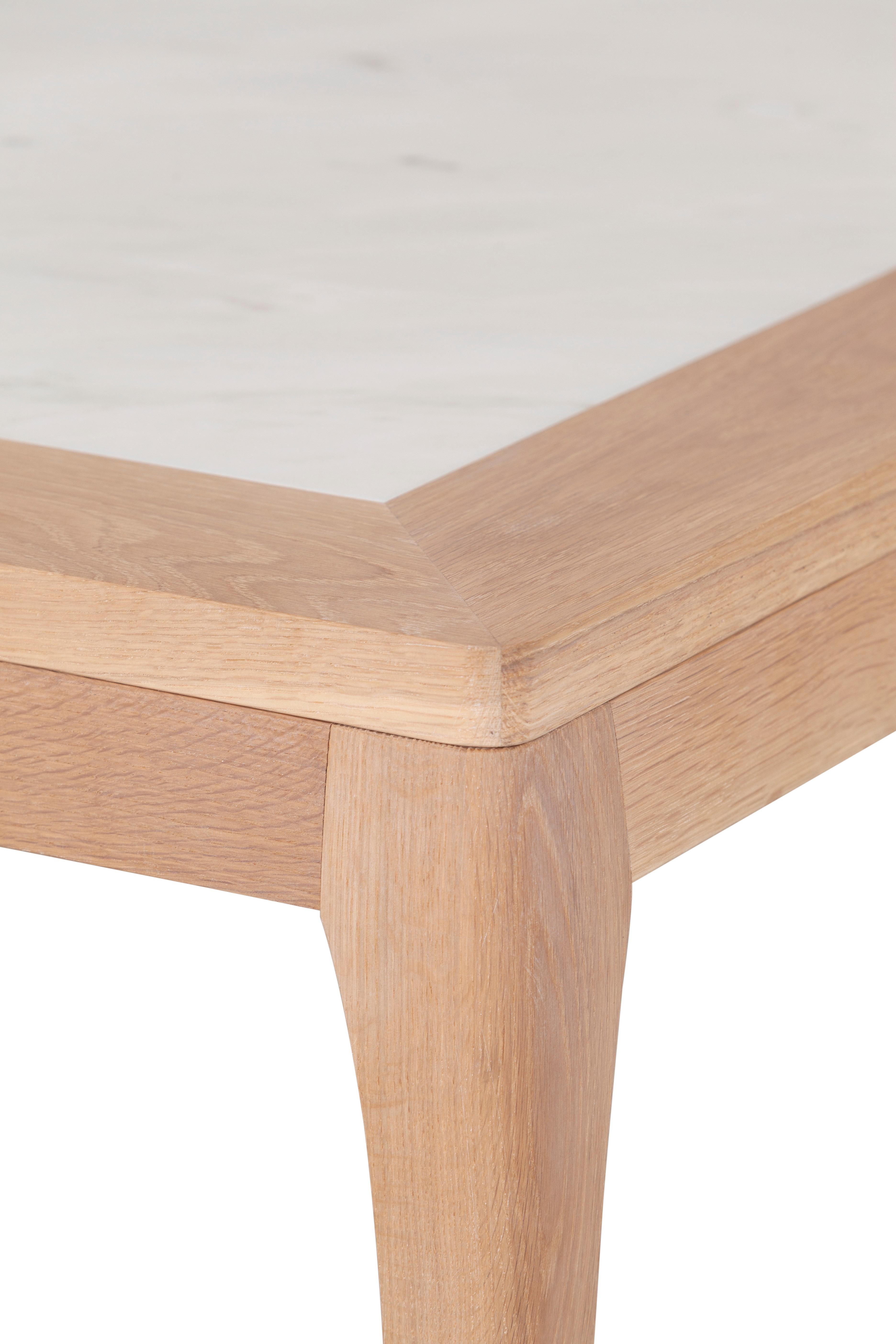Portoghese Tavolo da pranzo moderno Venise, Oak Oak americano, Calacatta Bianco, Greenapple fatto a mano in vendita