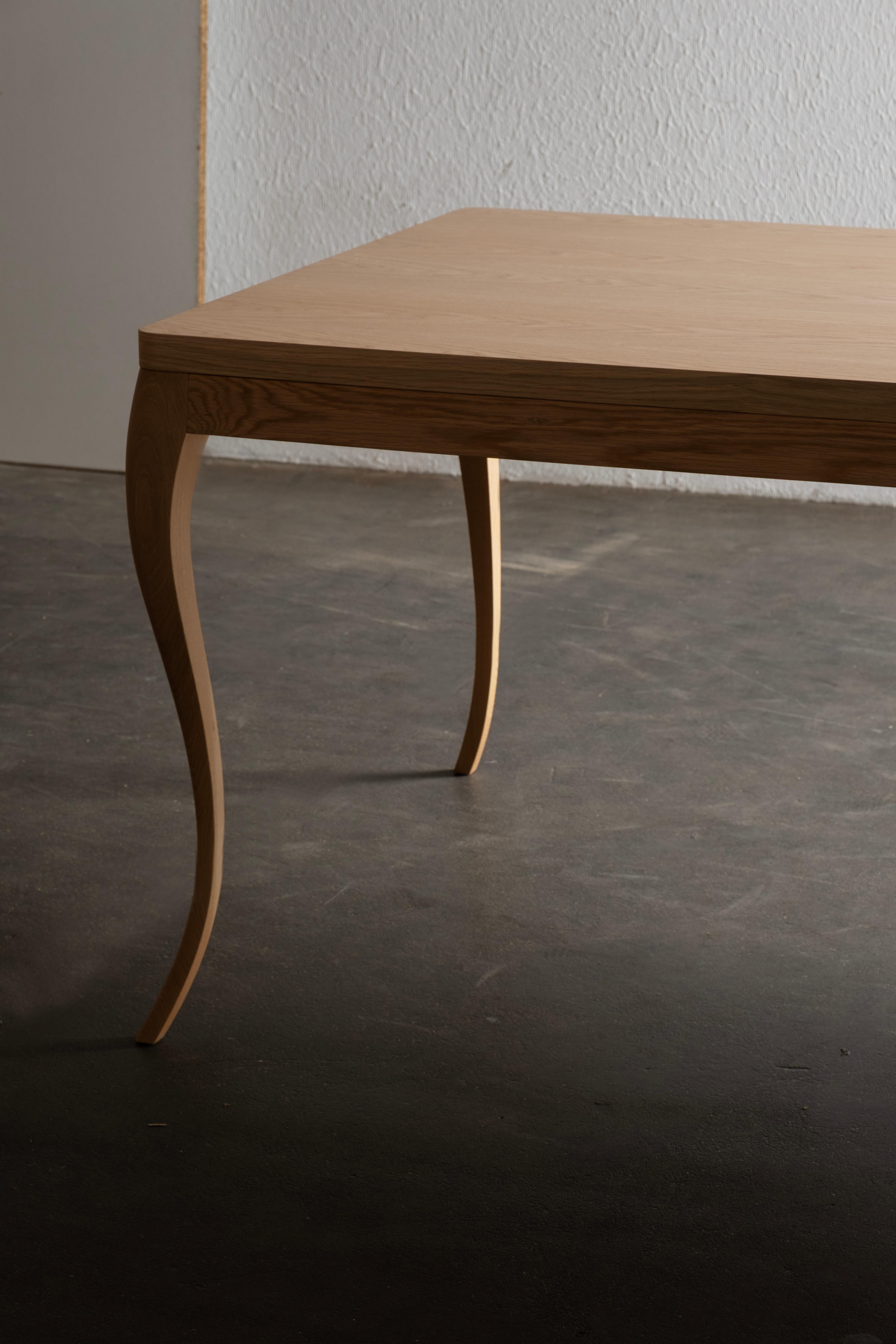 Tavolo da pranzo moderno Venise, Oak Oak americano, fatto a mano in Portogallo da Greenapple in vendita 1