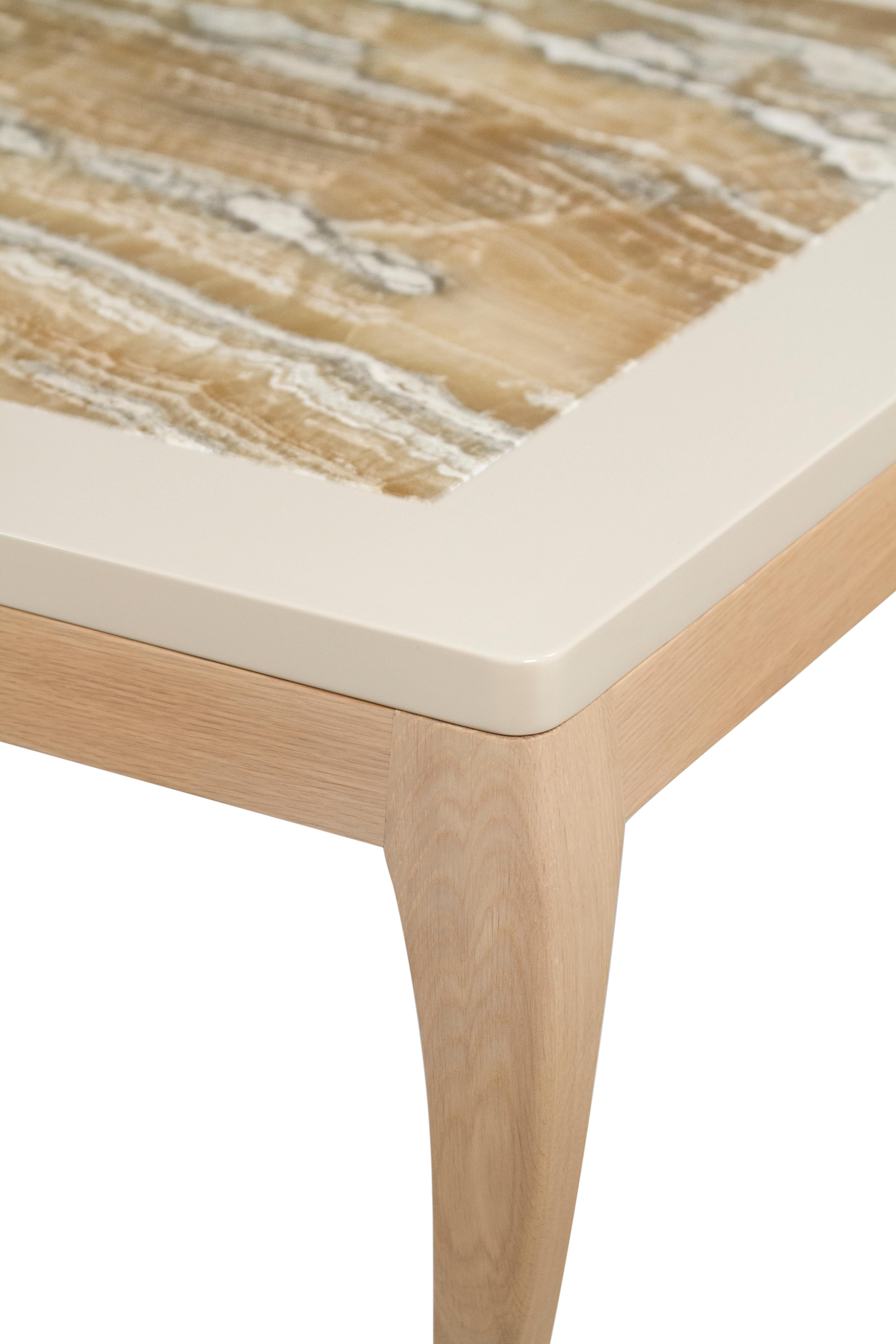 Portoghese Tavolo da pranzo moderno Venise, Oak Oak americano, Shadow Onyx, fatto a mano da Greenapple in vendita