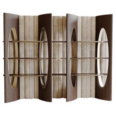 Vitrine « Modern Venturi » de JNK, CUSTOM MADE, 333 x 62 x 260 cm