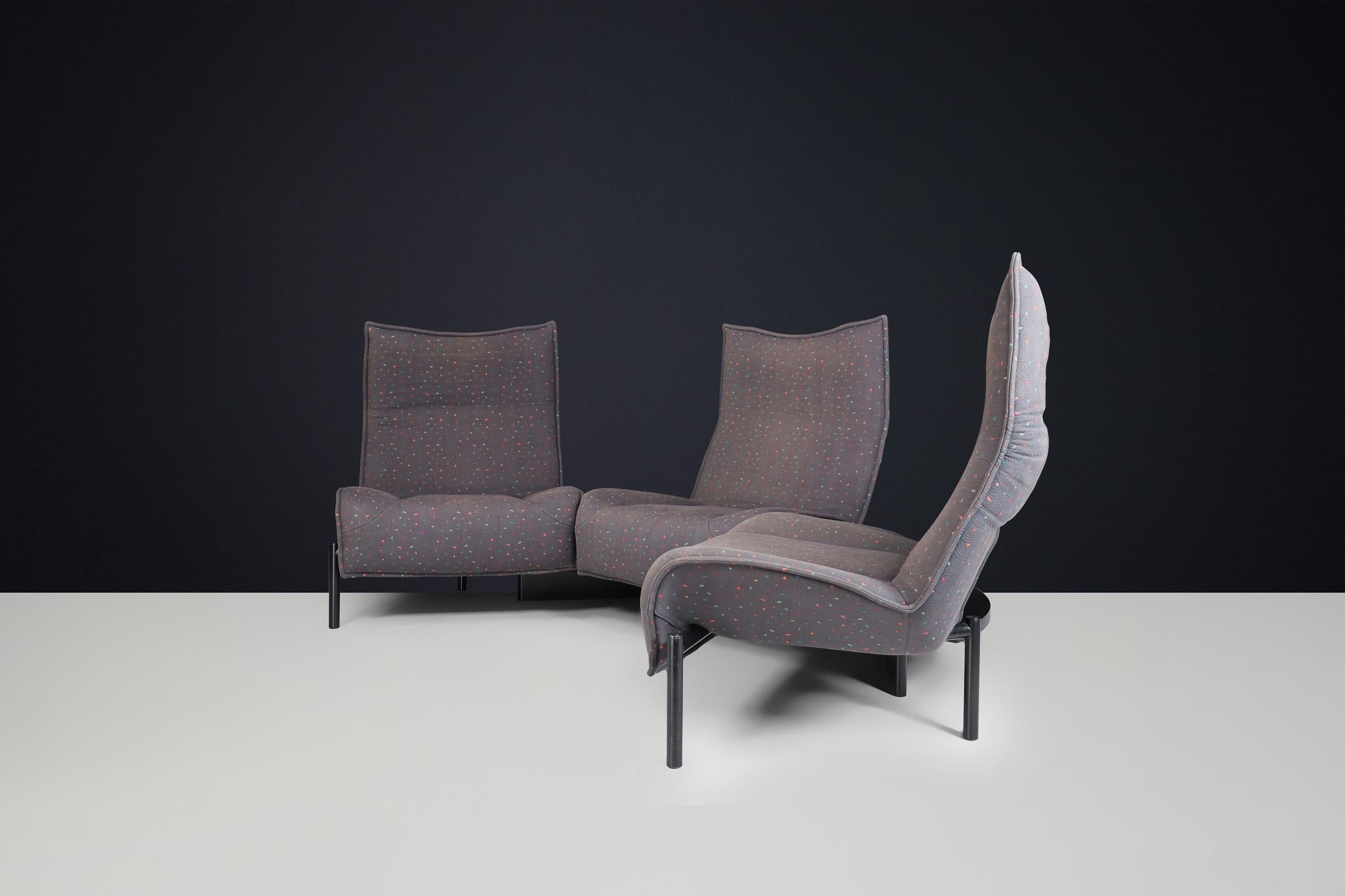 Modernes Sofa „Veranda“ von Vico Magistretti für Cassina, Originalstoff, Italien im Angebot 2