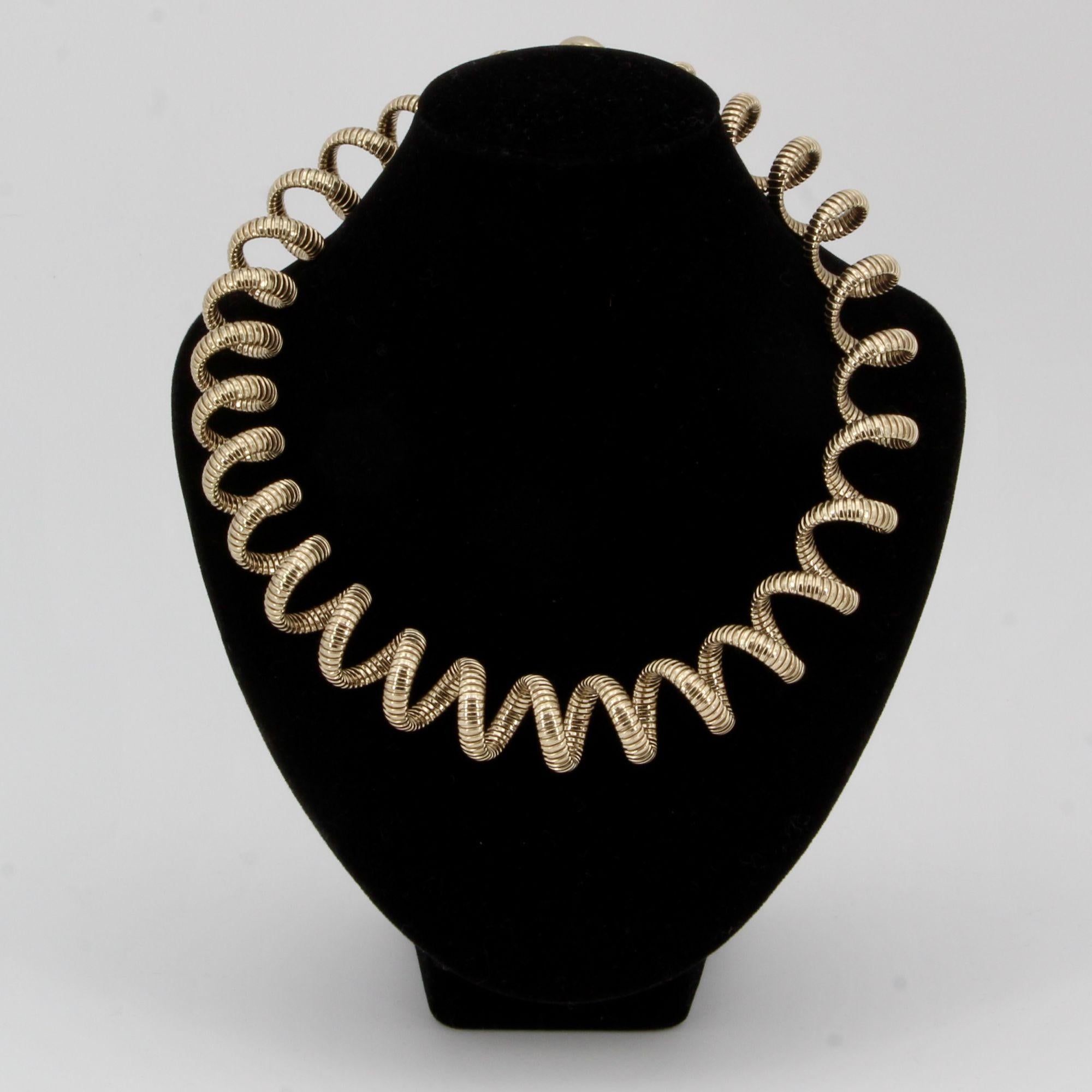 Modern Vermeil Spiral Tubogas Necklace For Sale 4