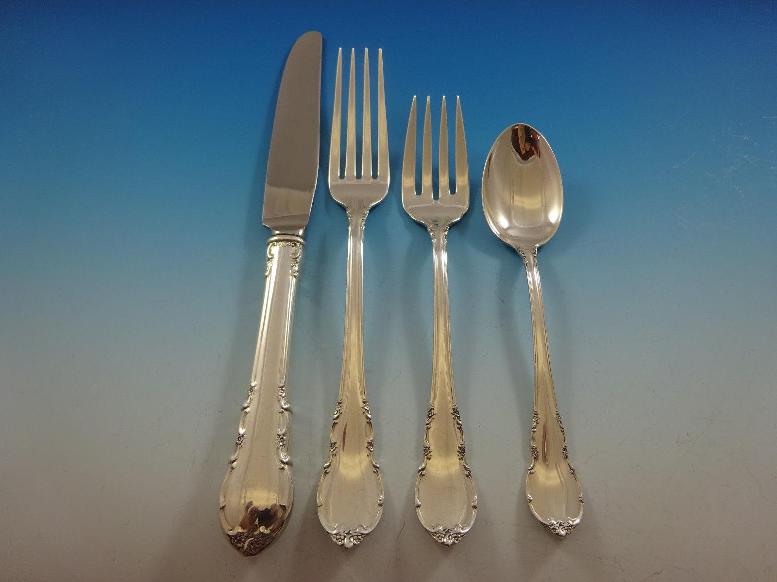 Modern Victorian by Lunt Sterling Silver Flatware Set For 8 Service 46 Pieces In Excellent Condition For Sale In Big Bend, WI