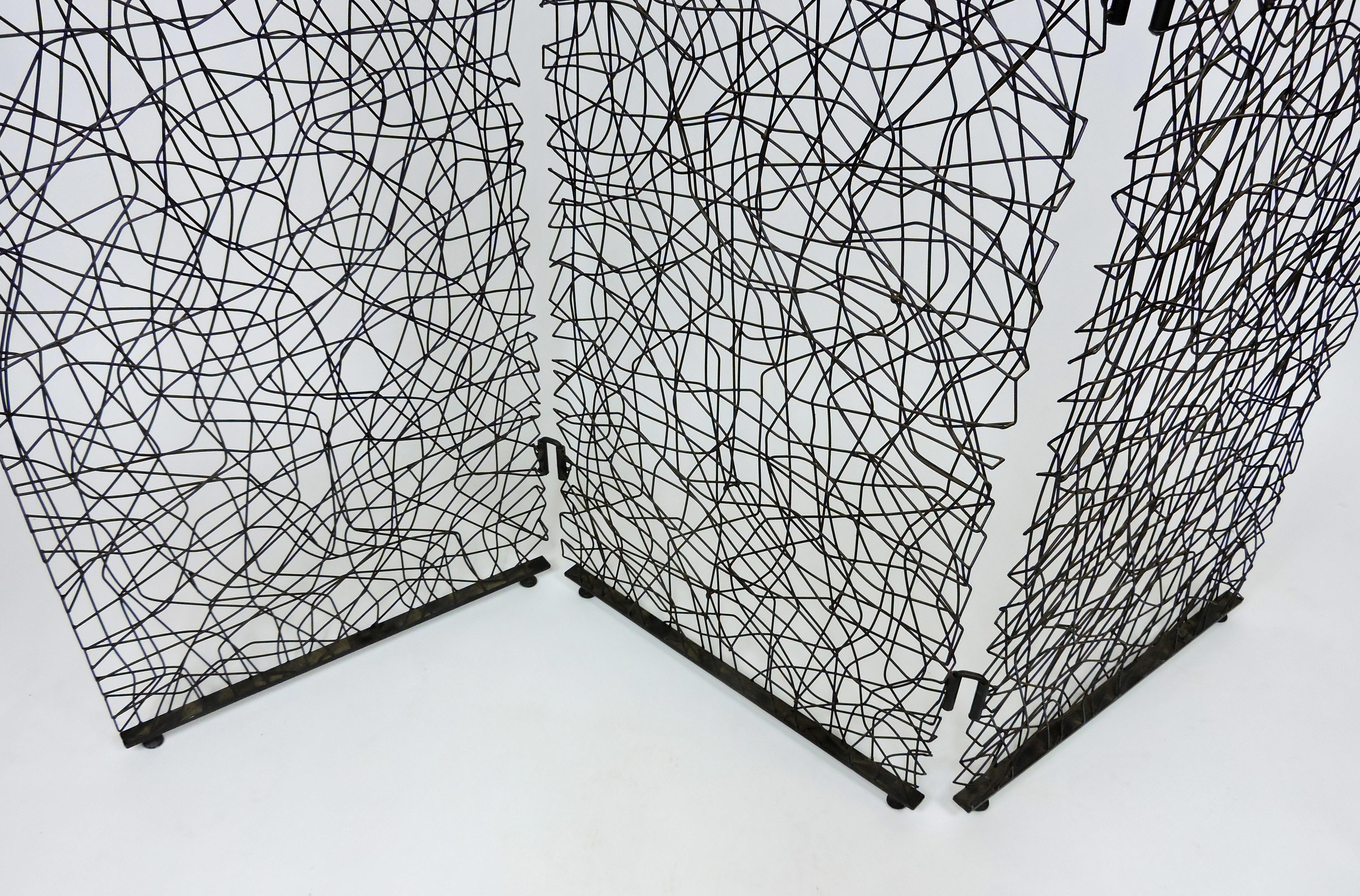 Modern Vintage Abstract Metal Wire Three Panel Screen or Room Divider For Sale 5