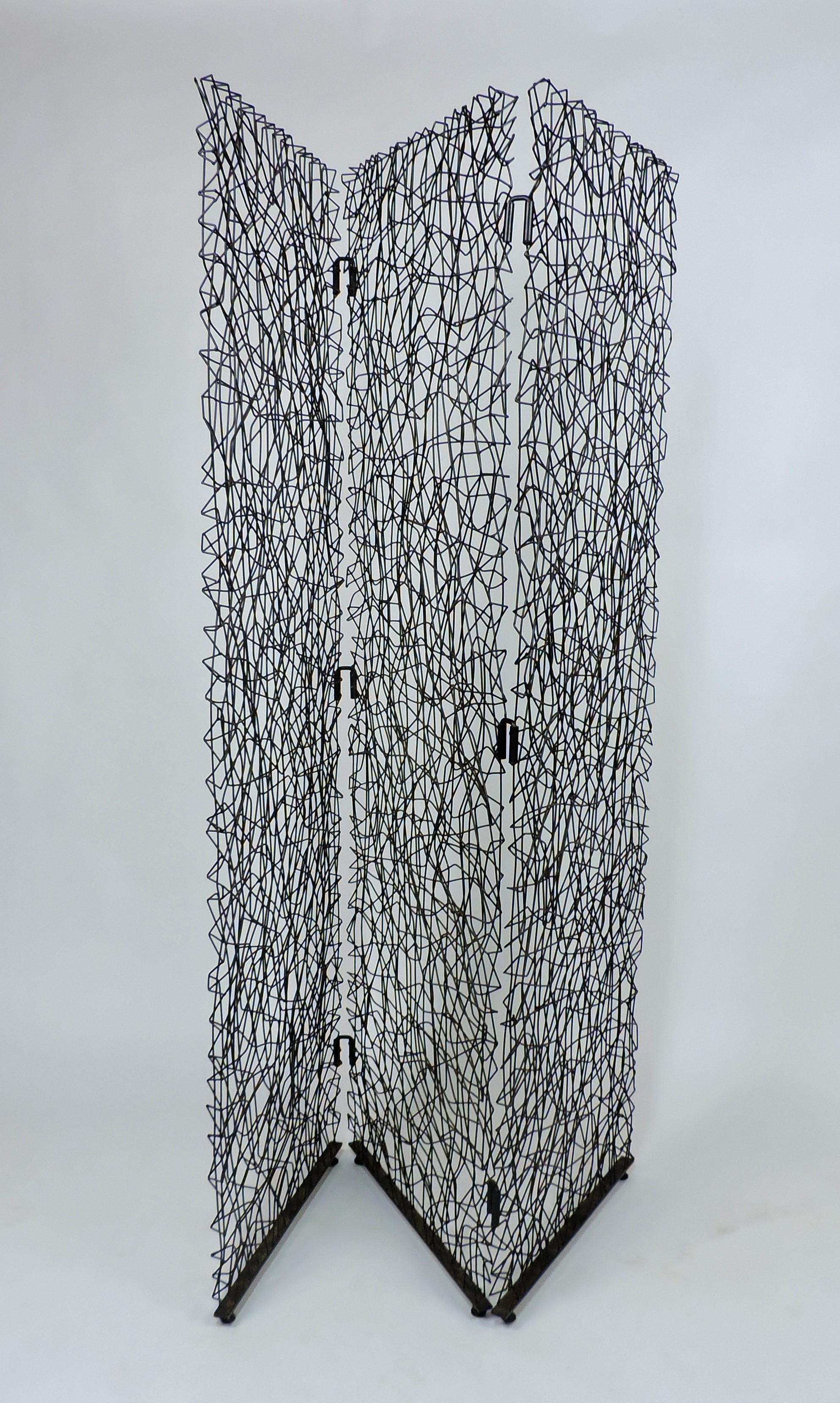 American Modern Vintage Abstract Metal Wire Three Panel Screen or Room Divider For Sale