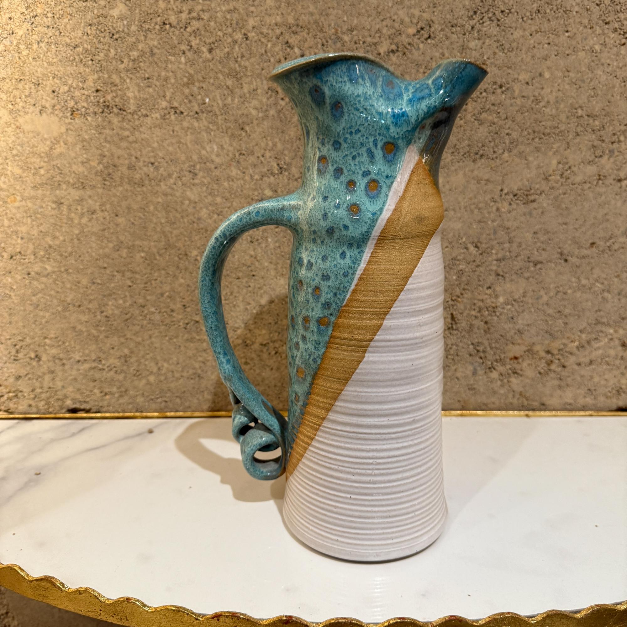 Modern Vintage Alan Snider Pottery Pitcher Hand/Wheel Thrown Earthware (Glasiert) im Angebot