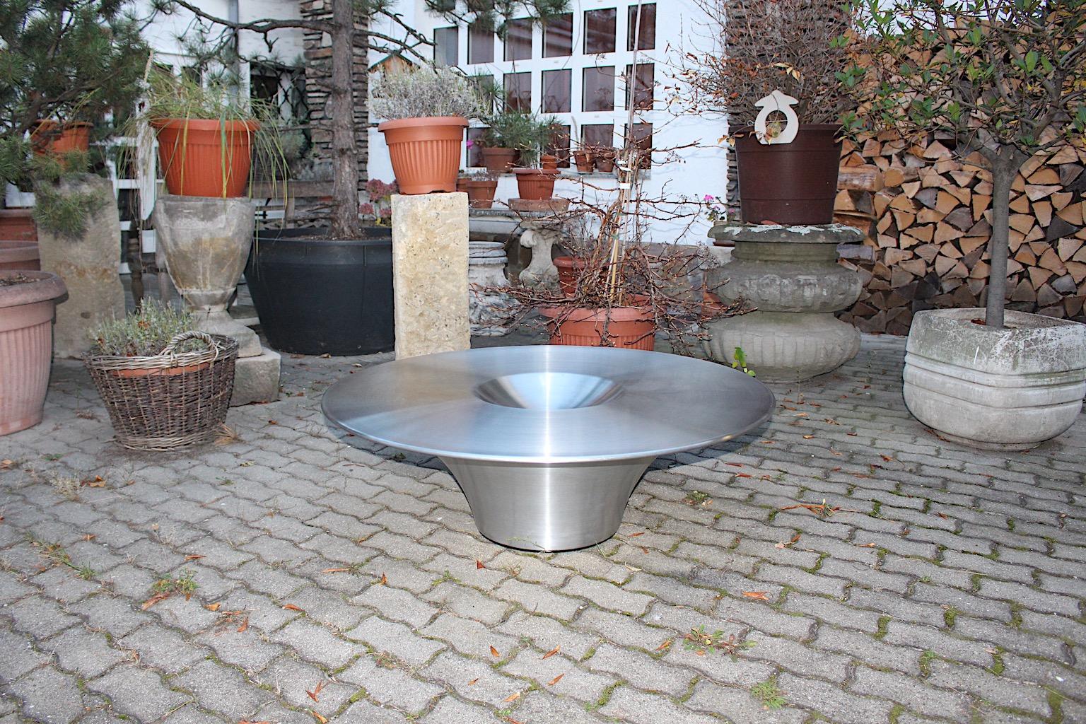 Modern Vintage Aluminum Stainless Steel Coffee Table Yasuhiro Shito, 2002, Italy For Sale 1