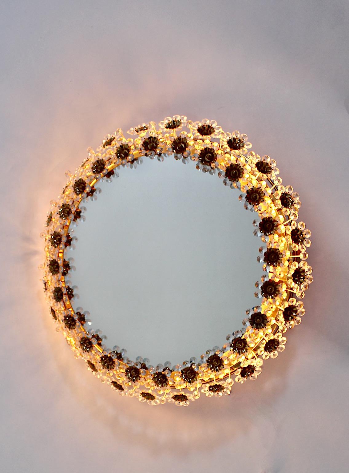 Mid-20th Century Modern Vintage Backlit Circular Wall Mirror Gilt Brass Crystal Flower 1960 Palwa For Sale