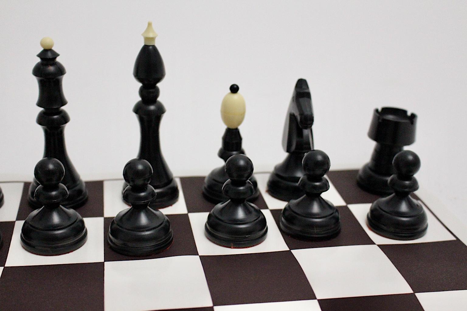 20th Century Modern Vintage Black and White Plastic Chess, 1970s, Austria For Sale