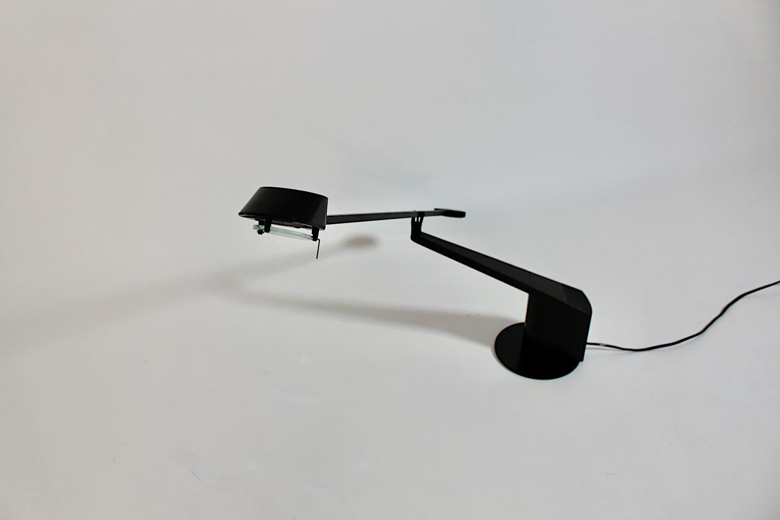 Lampada da tavolo moderna vintage nera Rodolfo Bonetto anni '80 Italia In condizioni buone in vendita a Vienna, AT