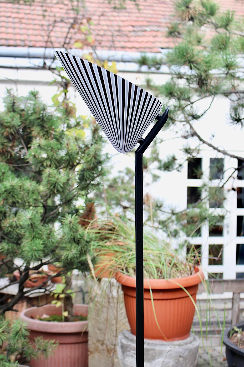 Modern Vintage Black White Glass Metal Floor Lamp Uplighter Italy, 1980s For Sale 6