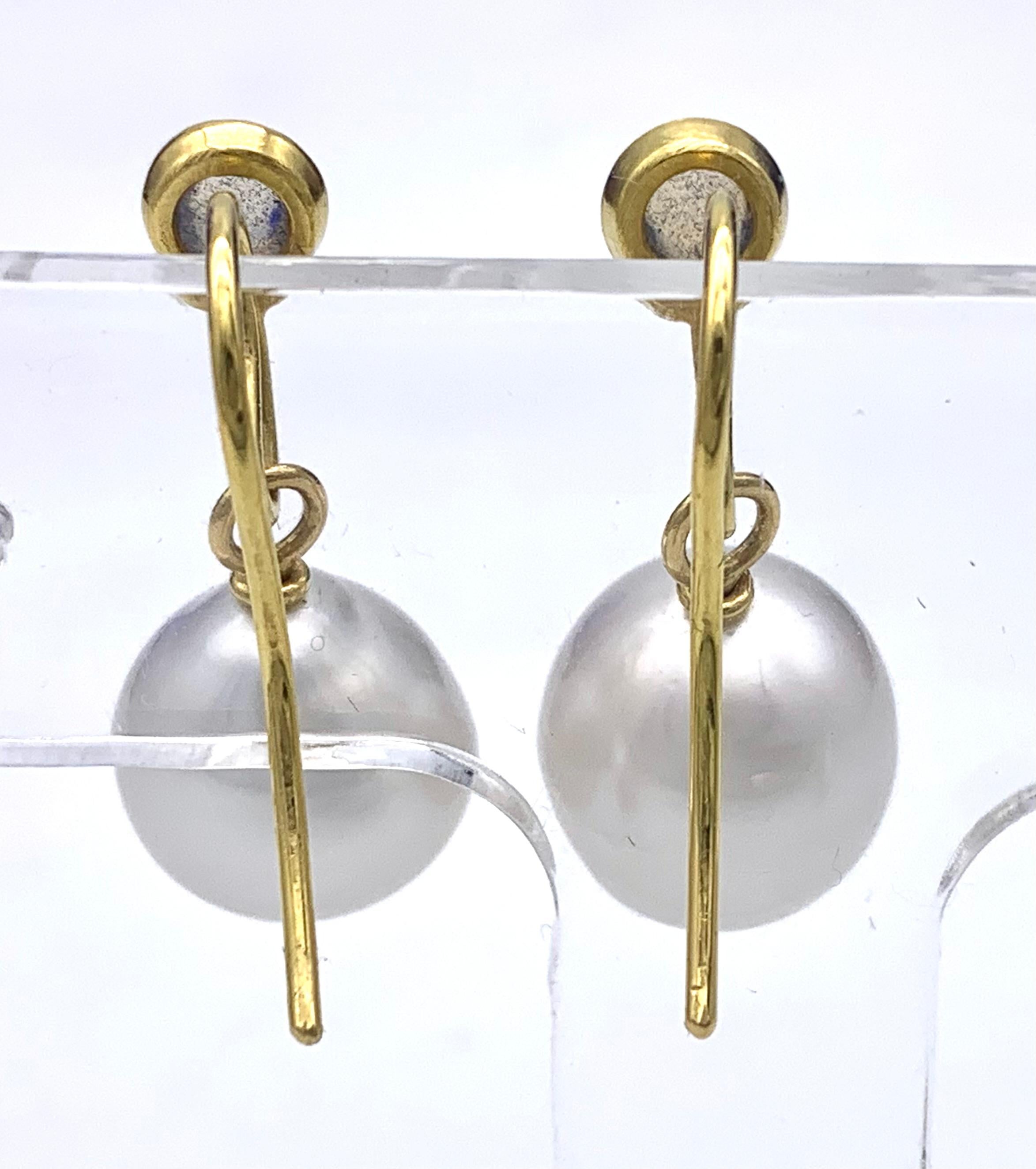 Women's Modern Vintage Gold South Sea Pearl Moonstone Cabochon Drop Dangle Earrings  For Sale