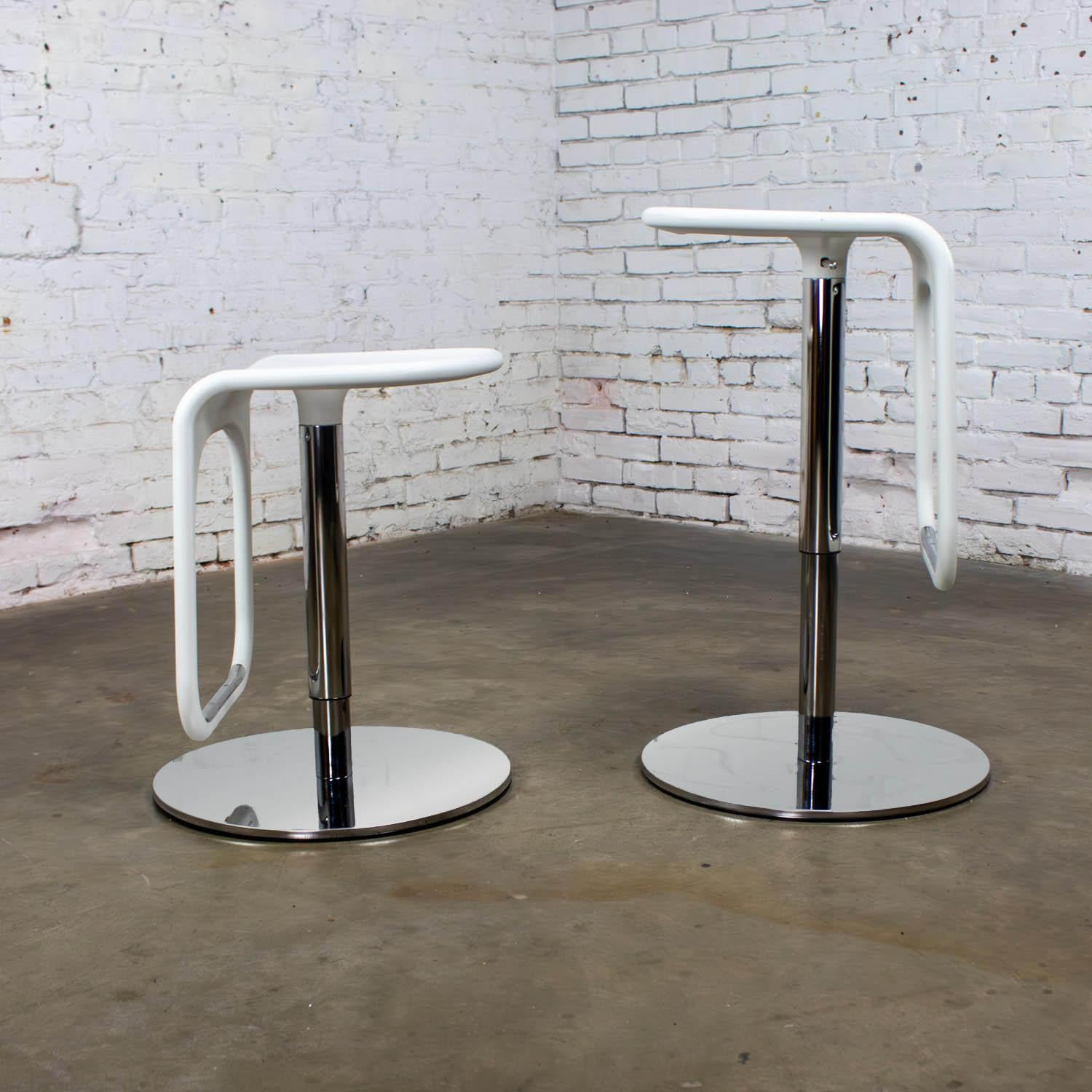 Paire de tabourets de bar modernes vintage IKEA Urban fabriqués en Italie par Carl Ojerstam en vente 2