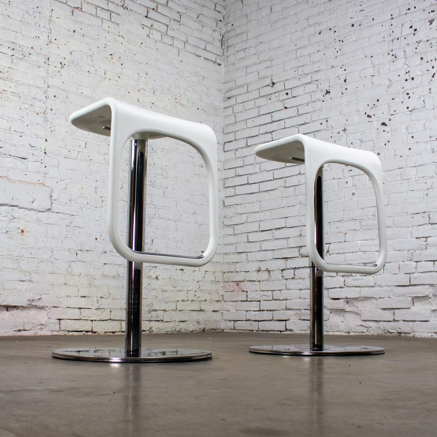 Paire de tabourets de bar modernes vintage IKEA Urban fabriqués en Italie par Carl Ojerstam en vente 7