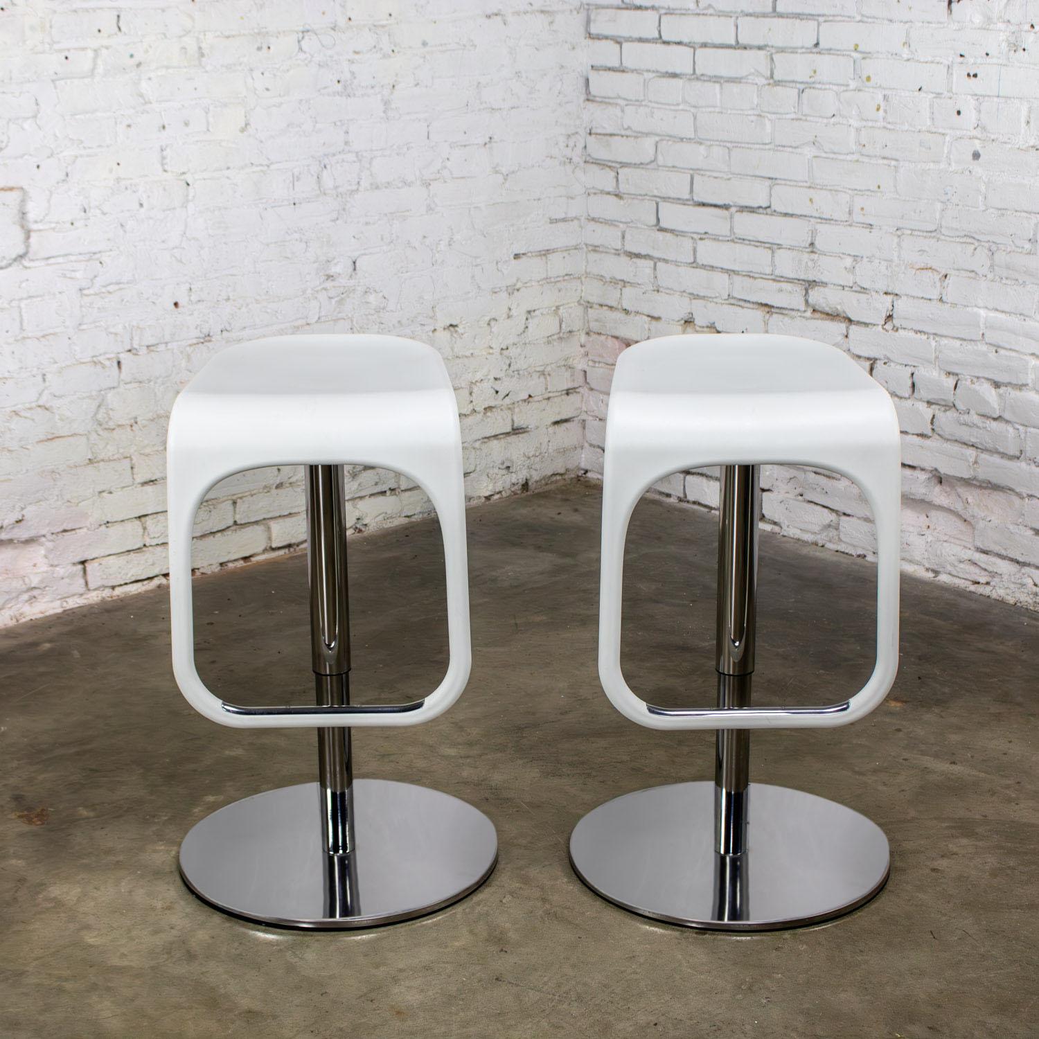 Paire de tabourets de bar modernes vintage IKEA Urban fabriqués en Italie par Carl Ojerstam en vente 12