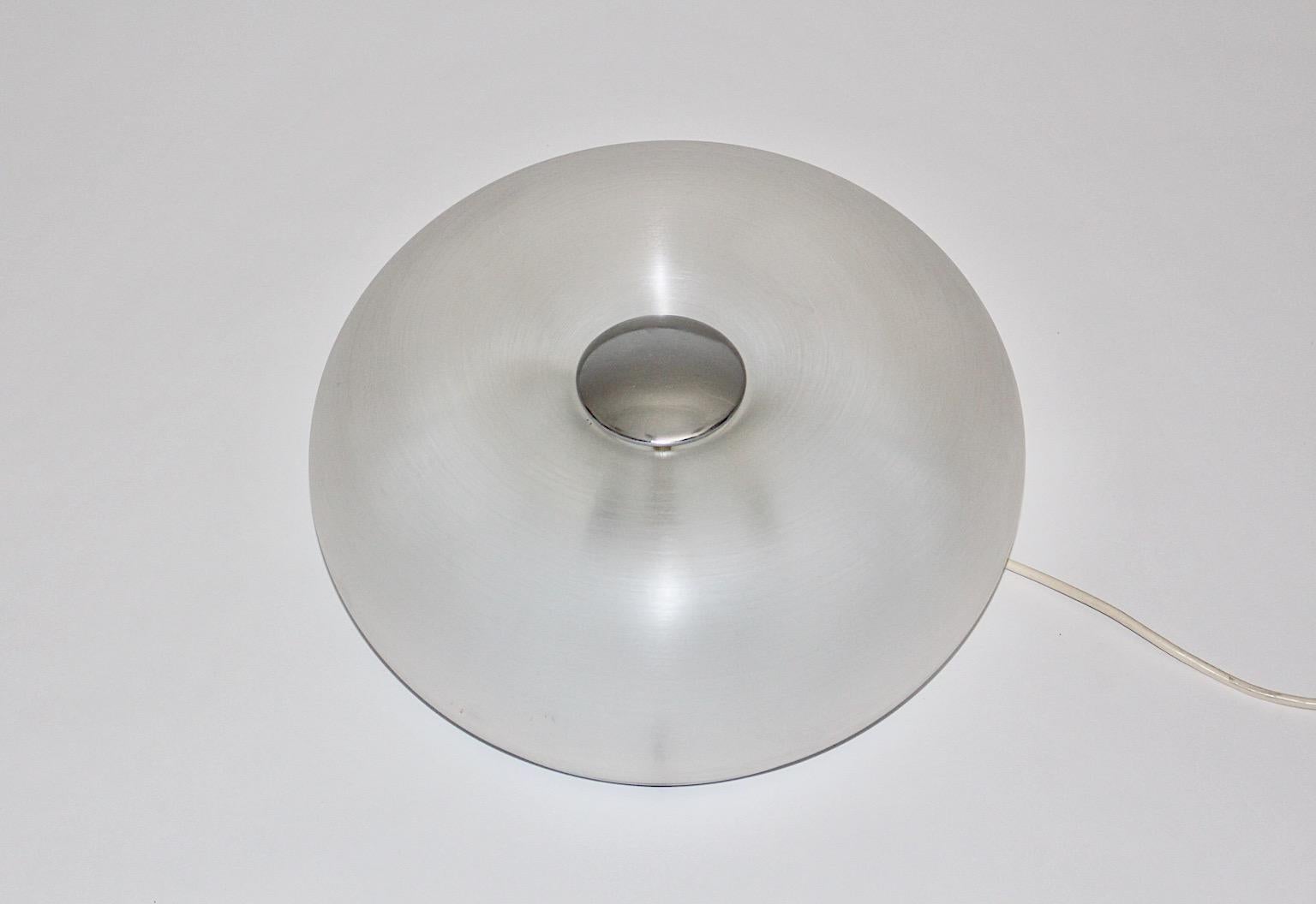 Late 20th Century Modern Vintage Lucite Plexiglass Table Lamp or Sconce, 1980s, Italy For Sale