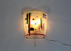 Moderna applique da parete in vetro multicolore vintage anni '80 Italia
