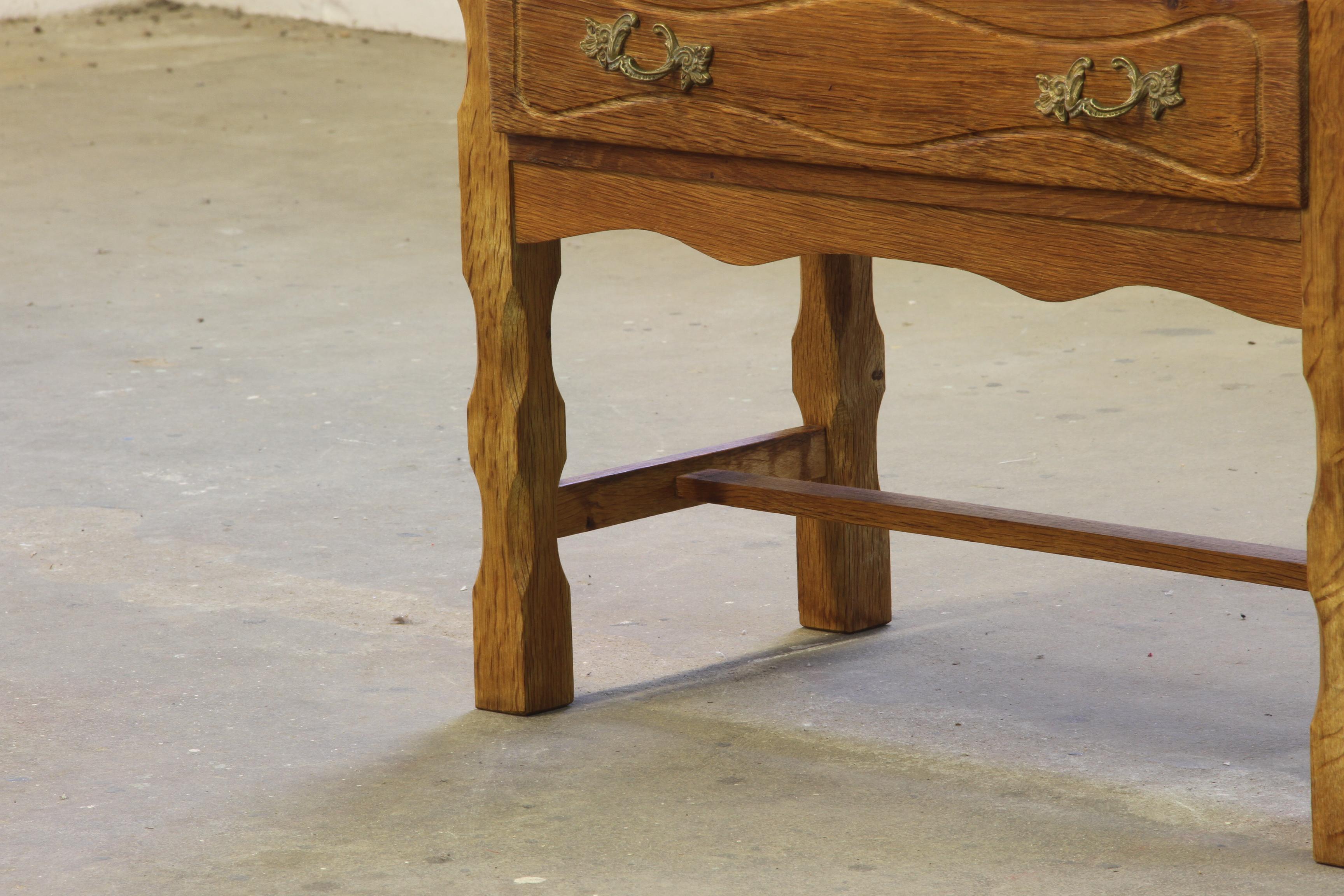Mid-Century Modern Set of 2, Modern Oak Nightstand/Bedside Table Style of Kjærnulf, Denmark 1960s