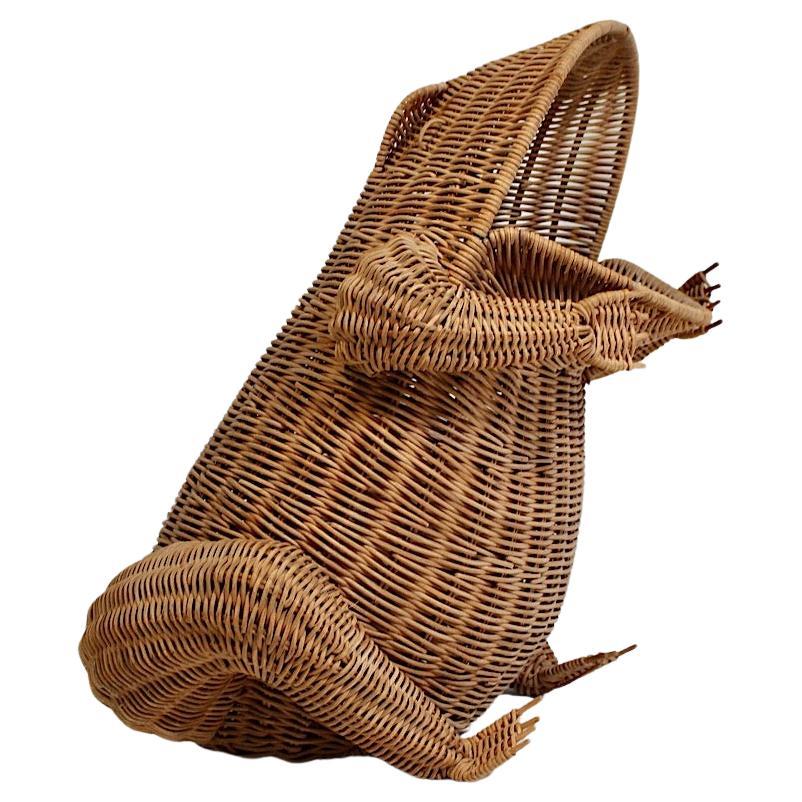 Modern Vintage Organic Rattan Animal Newspaper Rack Magazine Rack Frog 1970s For Sale