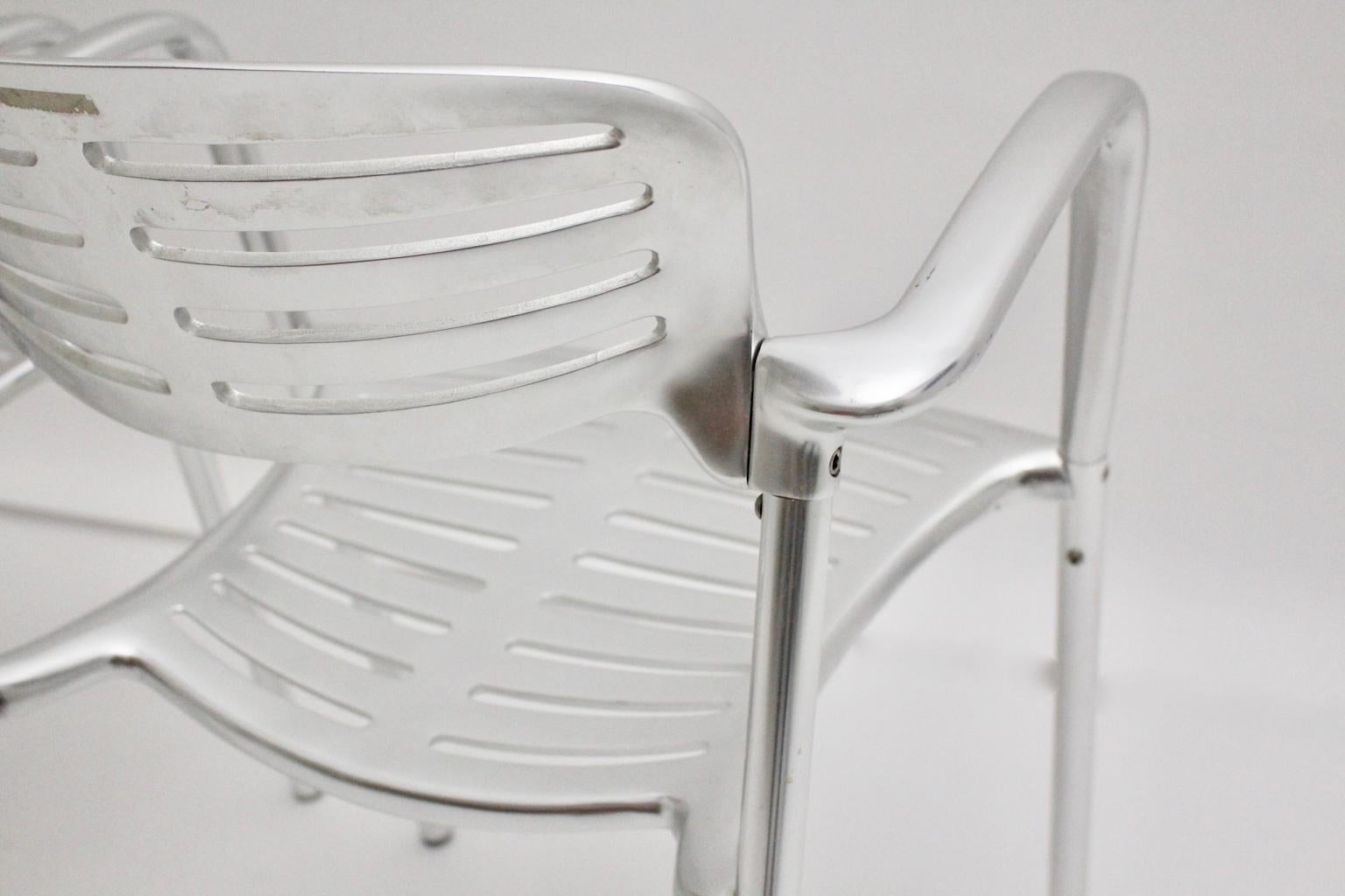 Spanish Modern Vintage Pair of Aluminum Chairs by Jorge Pensi, Spain 1986-1988 for Amat For Sale