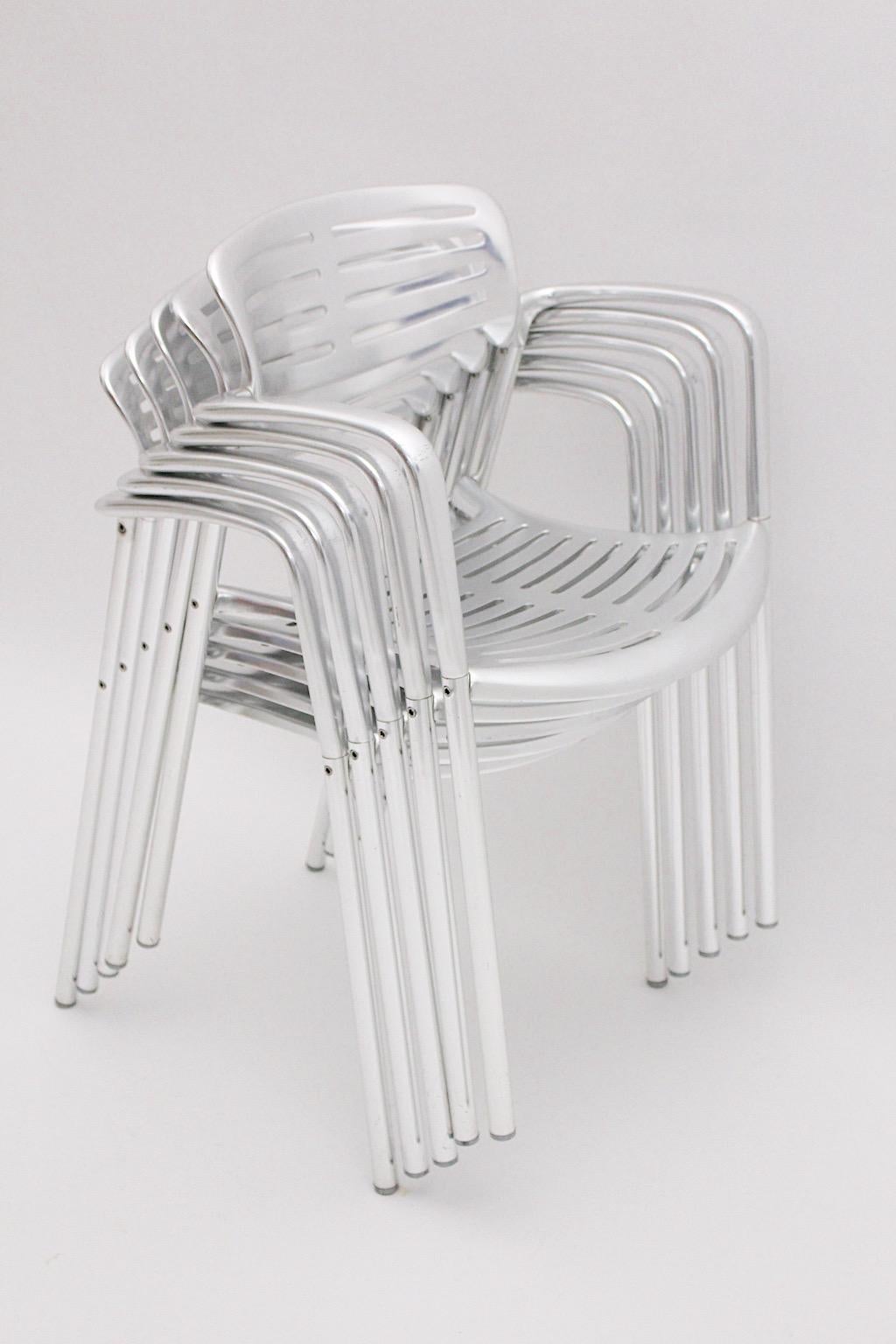 Moderner Vintage-Set aus sechs Aluminiumstühlen Toledo von Jorge Pensi, 1980er Jahre (Moderne der Mitte des Jahrhunderts) im Angebot