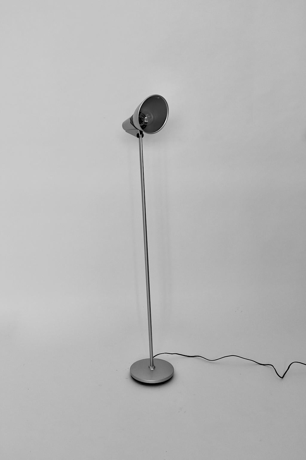 Modern Vintage Silver Aluminum Floor Lamp Hannes Wettstein Artemide, 1996, Italy 4