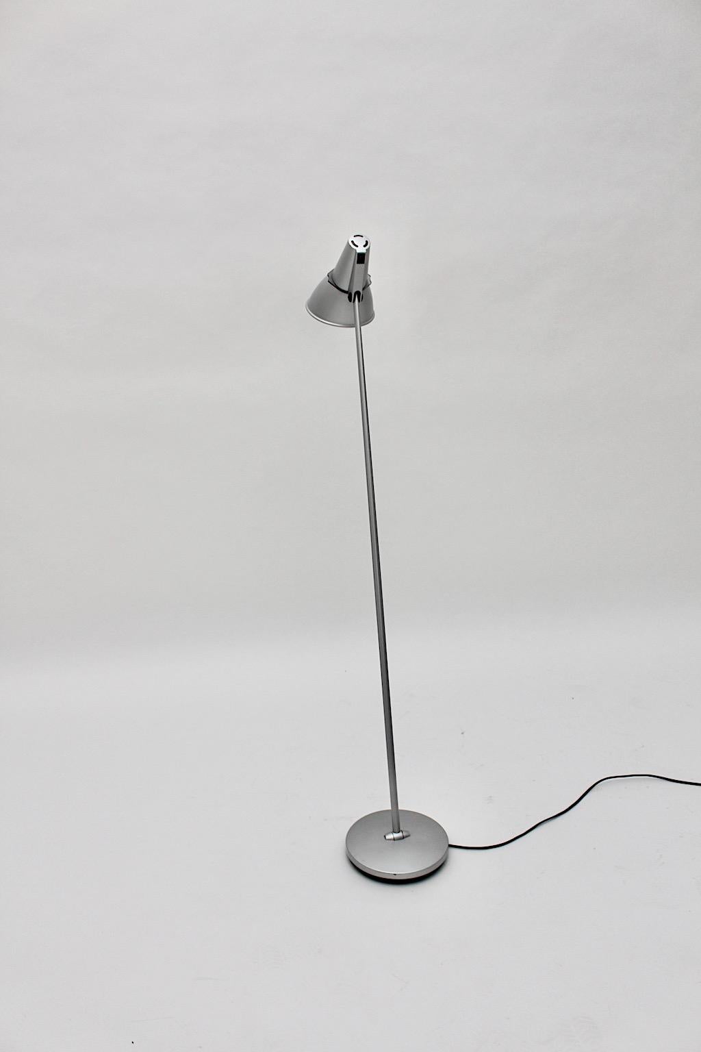 Modern Vintage Silver Metal Floor Lamp Hannes Wettstein for Artemide 1996 Italy For Sale 9