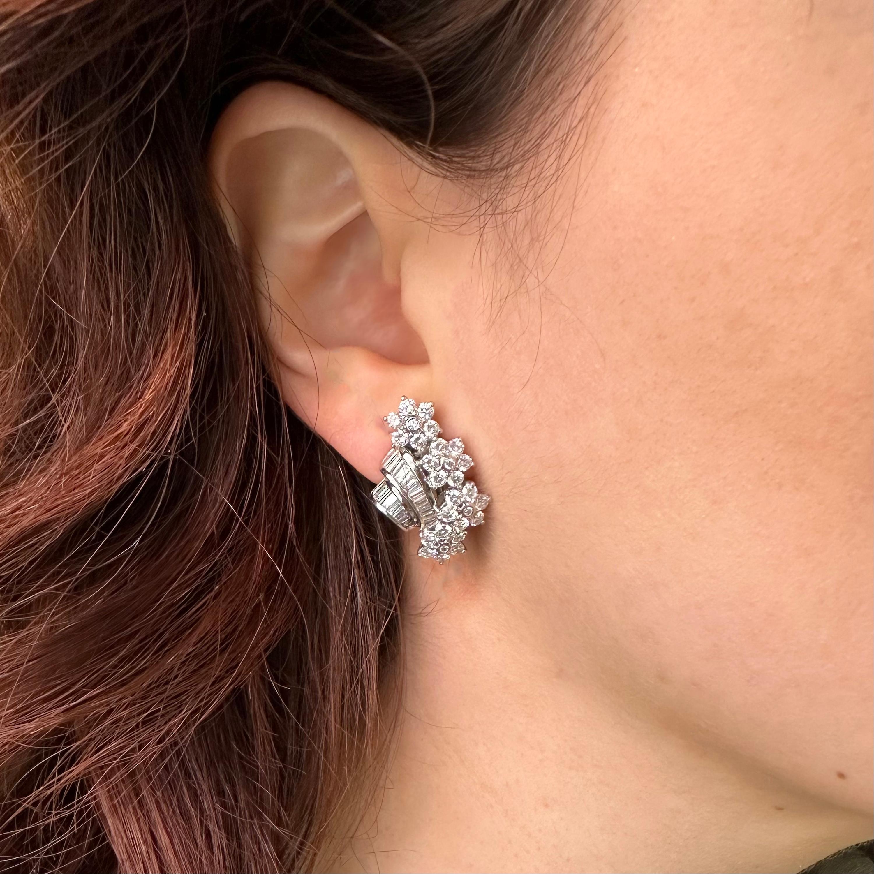 Brilliant Cut Modern Vintage Style Diamond And Platinum Floral Clip Earrings, 4.12 Carats For Sale