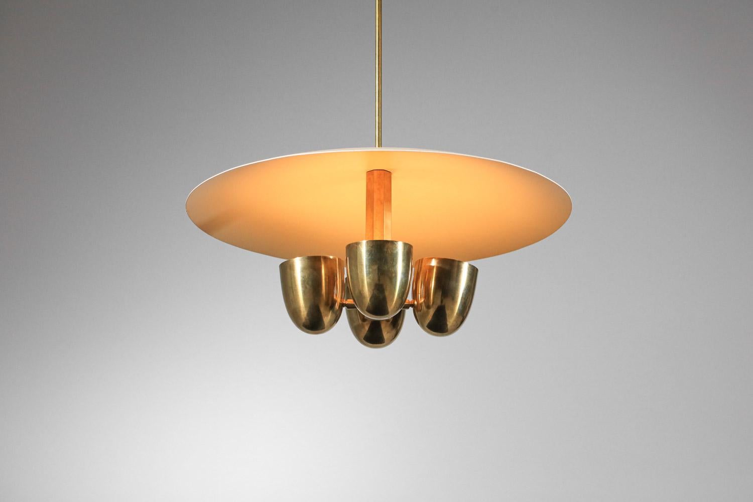 Mid-Century Modern Modern vintage style pendant light in solid brass and lacquered metal For Sale