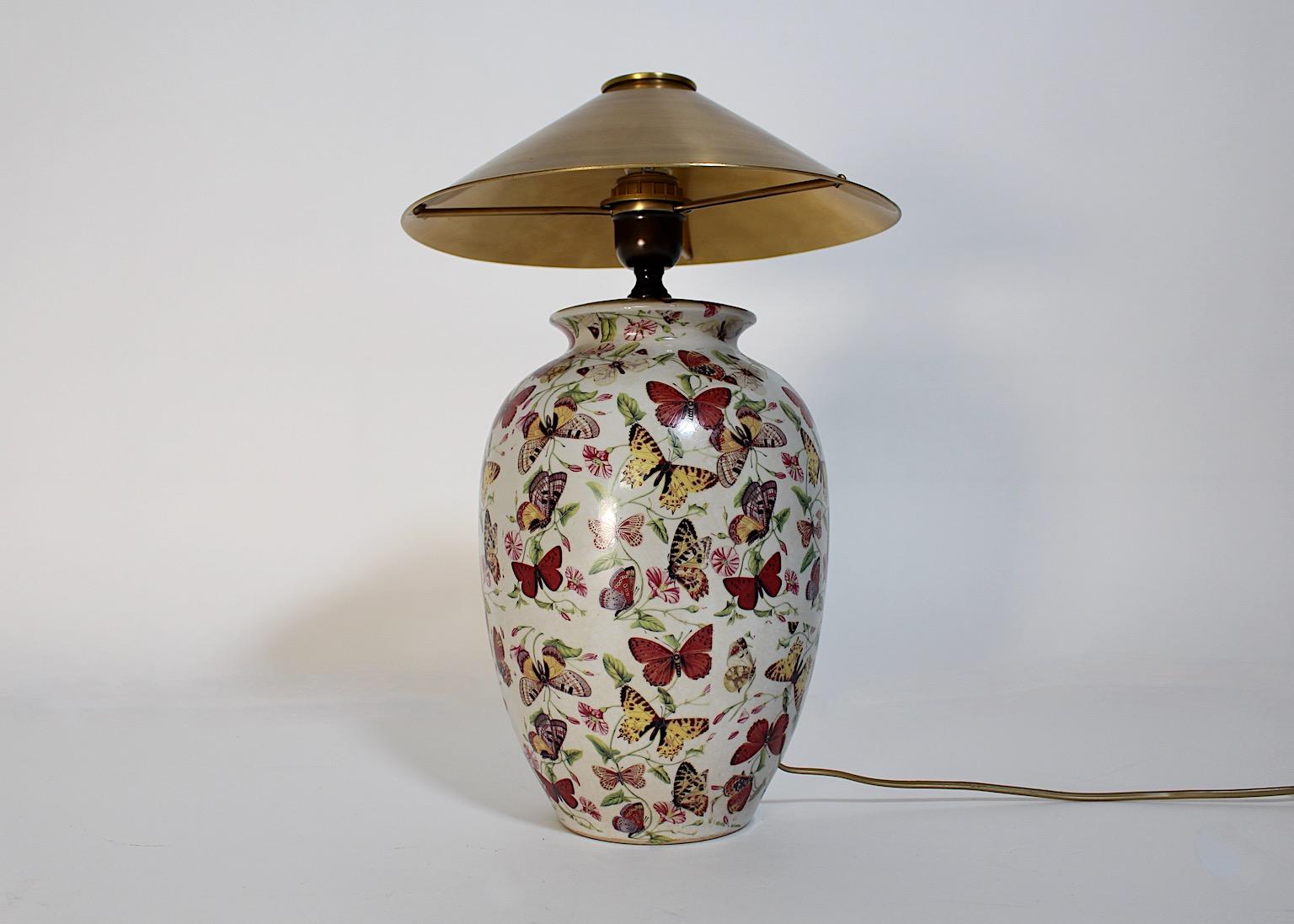 Modern Vintage Table Lamp Ceramic Brass Floral Fauna Butterfly Flowers 1980s In Good Condition For Sale In Vienna, AT