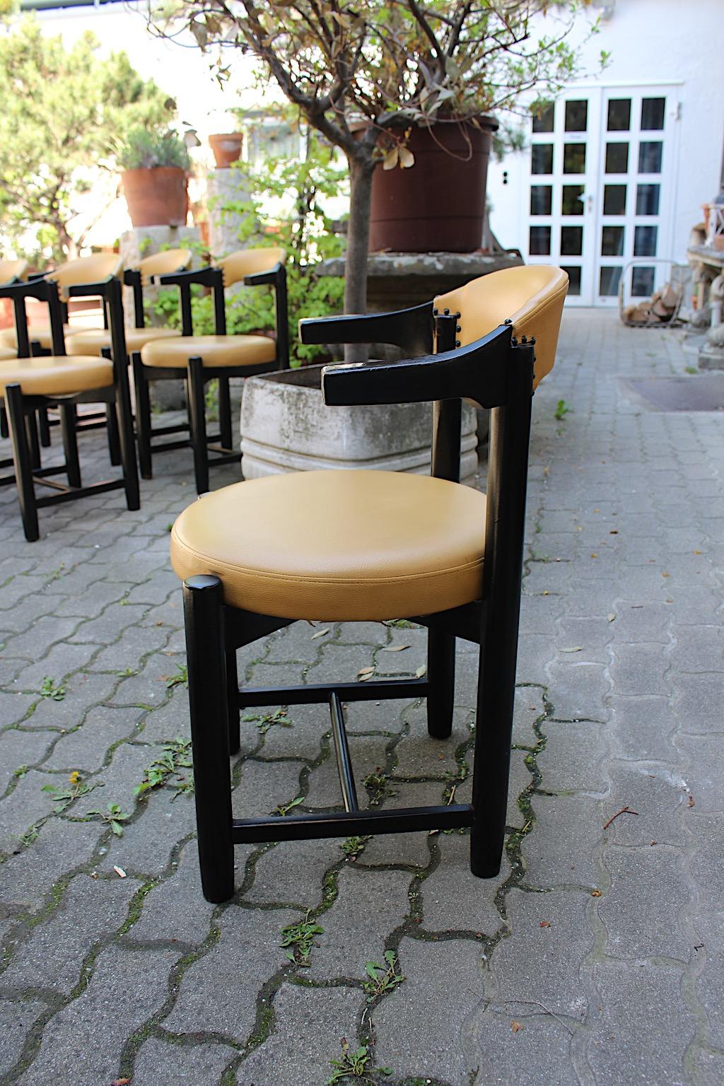 Modern Vintage Ten Black Beech Yellow Faux Leather Dining Chairs 1980s Italy For Sale 5