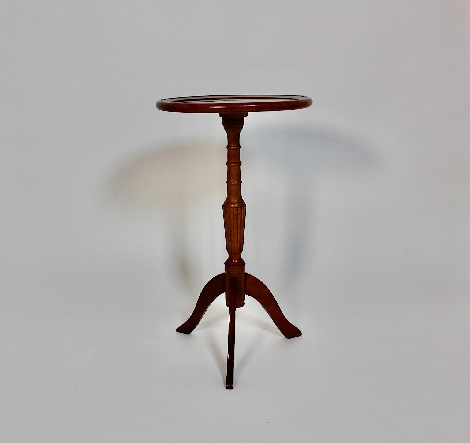 Modern Vintage Walnut Circular Side Table Turned Legs Italy 1970s For Sale 1