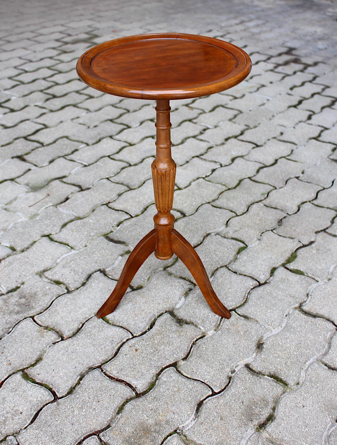 Modern Vintage Walnut Circular Side Table Turned Legs Italy 1970s For Sale 2