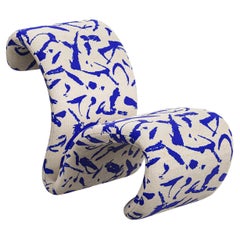 Chaise longue moderne Vitória, velours Dedar, fait main au Portugal par Greenapple