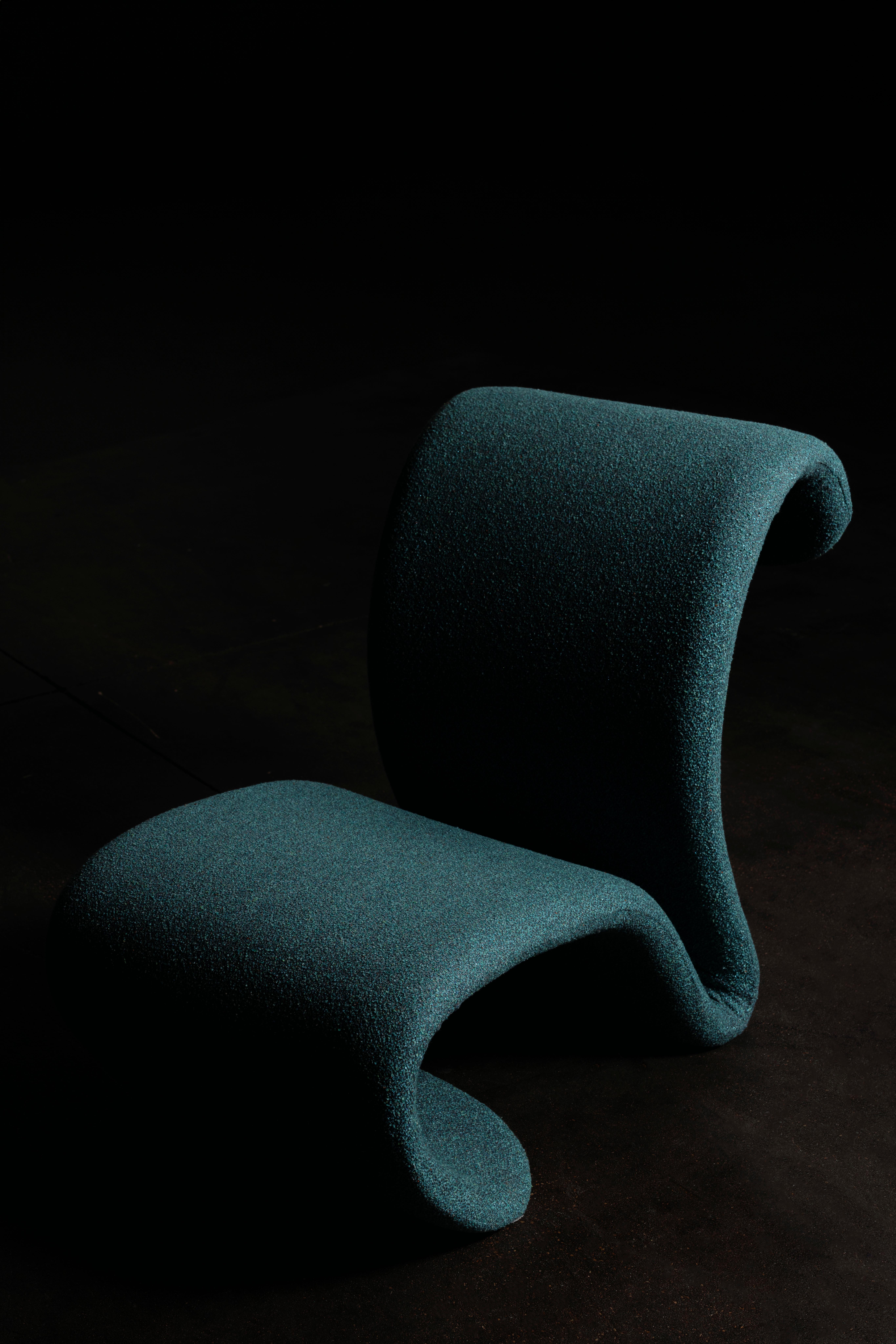 The Moderns Vitória Lounge Chair, Pierre Frey, Handmade in Portugal by Greenapple en vente 10