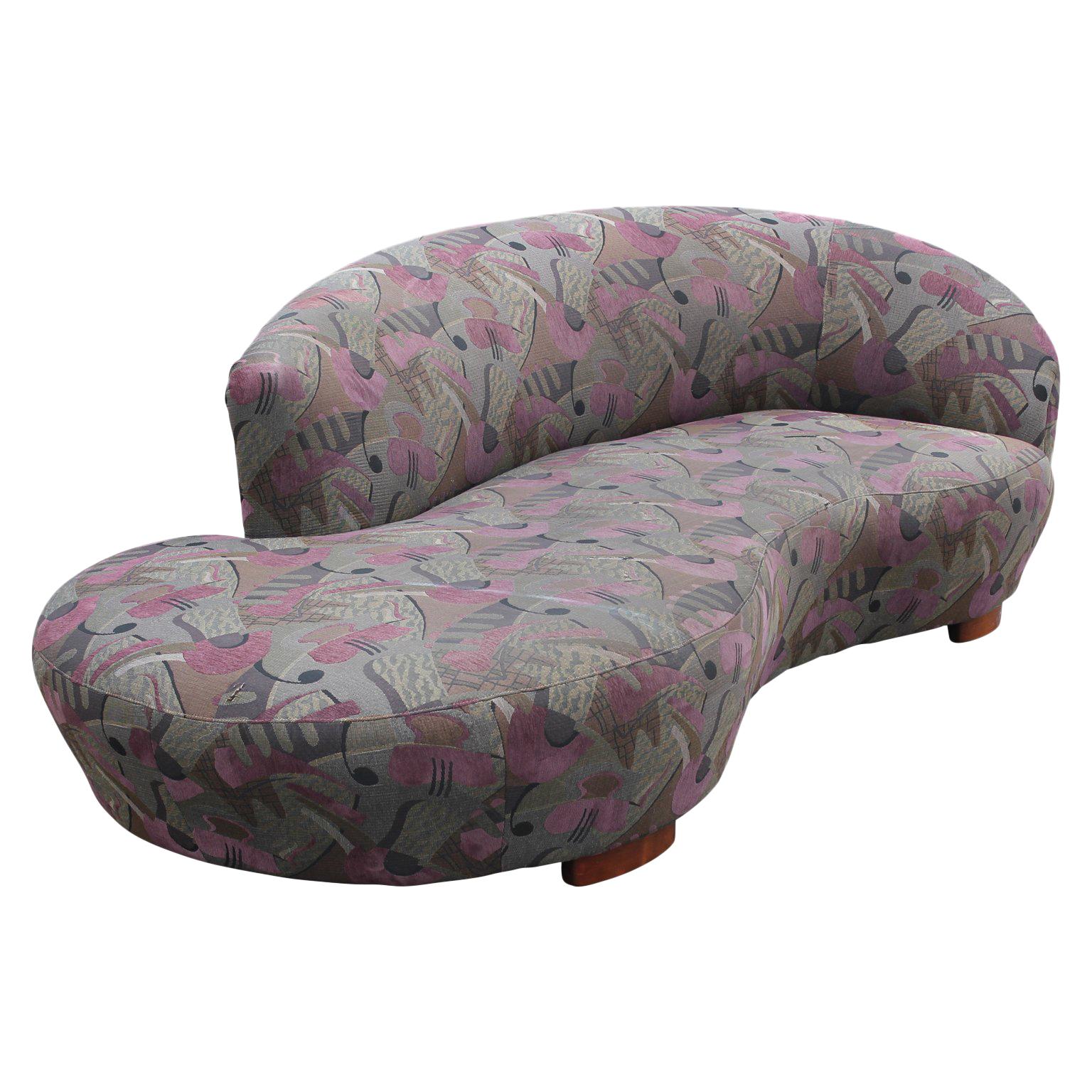 Modern Vladimir Kagan for Weiman Curved Serpentine Cloud Sofa